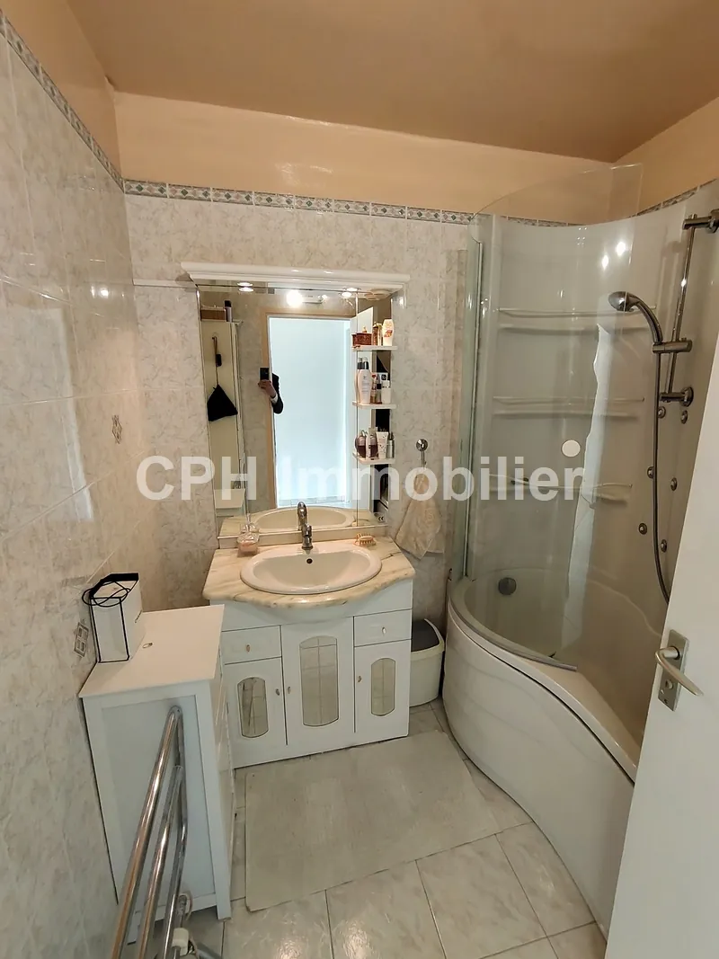 Appartement 5 pièces avec vue panoramique sur la vallée de la Seine à Le Pecq 