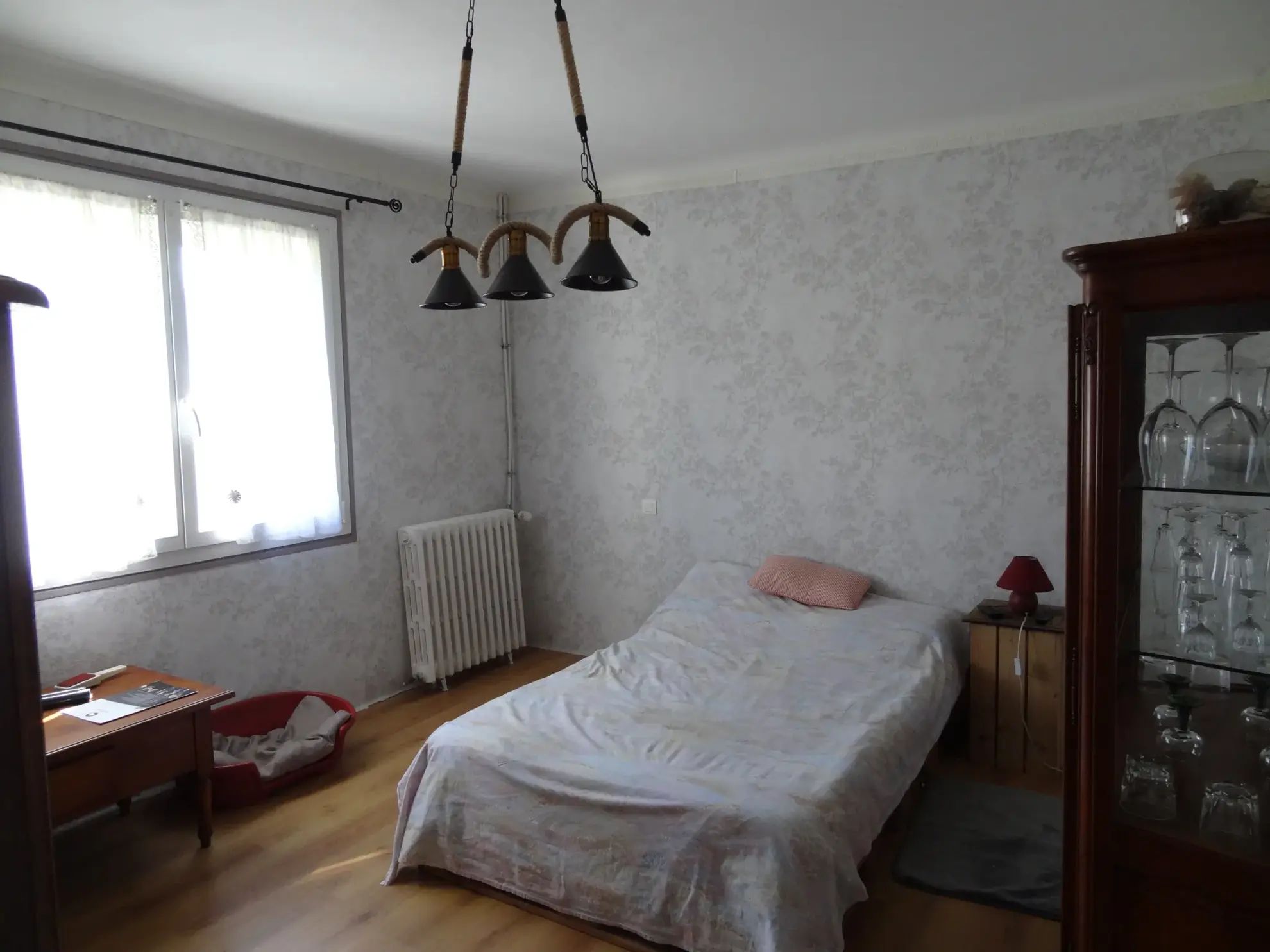 Maison de plain-pied avec jardin et garage à Saint Nicolas du Pelem 