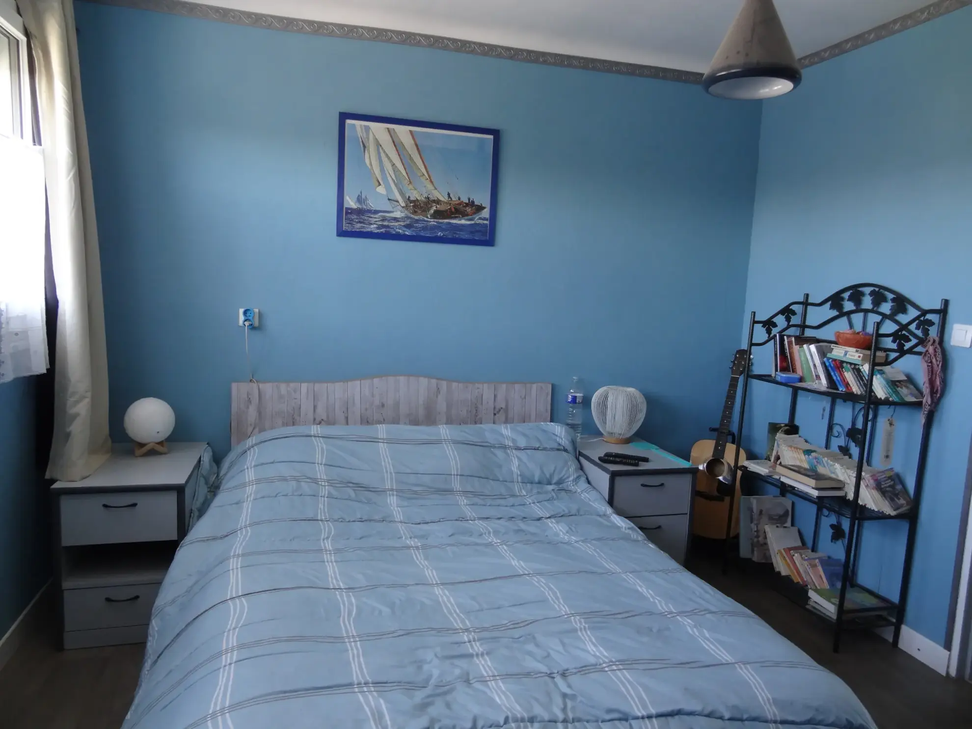 Maison de plain-pied avec jardin et garage à Saint Nicolas du Pelem 