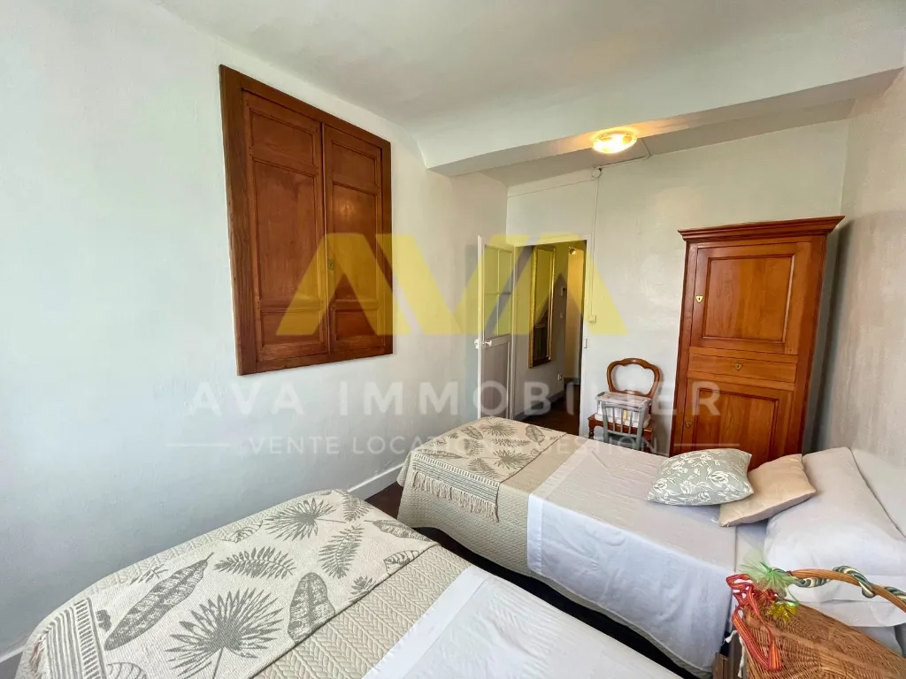 Charmante maison de village avec 5 chambres à Chéraute, remise en parfait état 