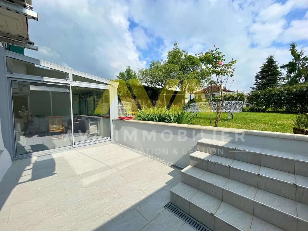 Charmante maison de village avec 5 chambres à Chéraute, remise en parfait état 