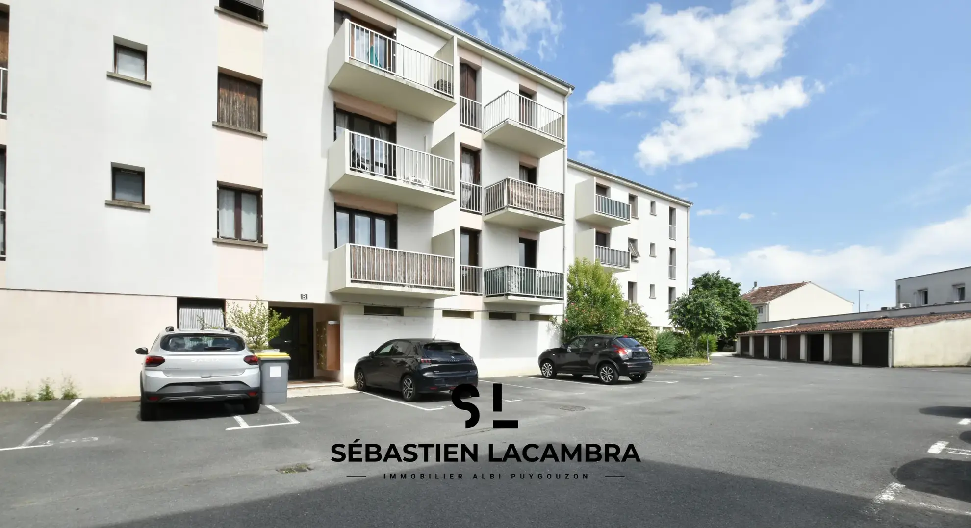 Studio à vendre avec balcon, parking et cave à Albi, secteur recherché 