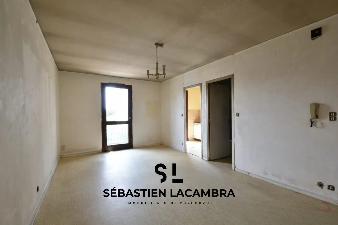 Studio à vendre avec balcon, parking et cave à Albi, secteur recherché 