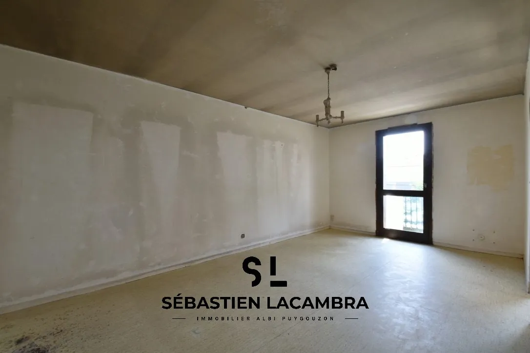 Studio à vendre avec balcon, parking et cave à Albi, secteur recherché 