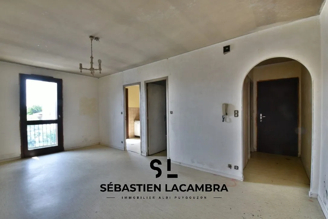 Studio à vendre avec balcon, parking et cave à Albi, secteur recherché 