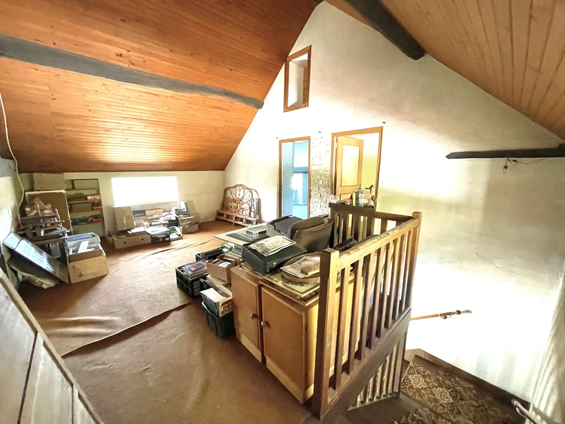 Maison de charme à Merry-Sec avec jardin et potentiel d’aménagement, proche d'Auxerre 