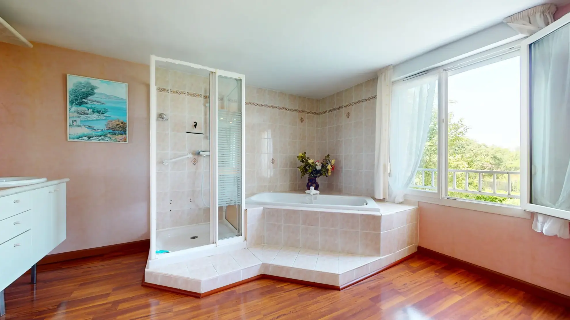 Charmante maison familiale de 131 m² à Dole avec grand terrain et dépendances 