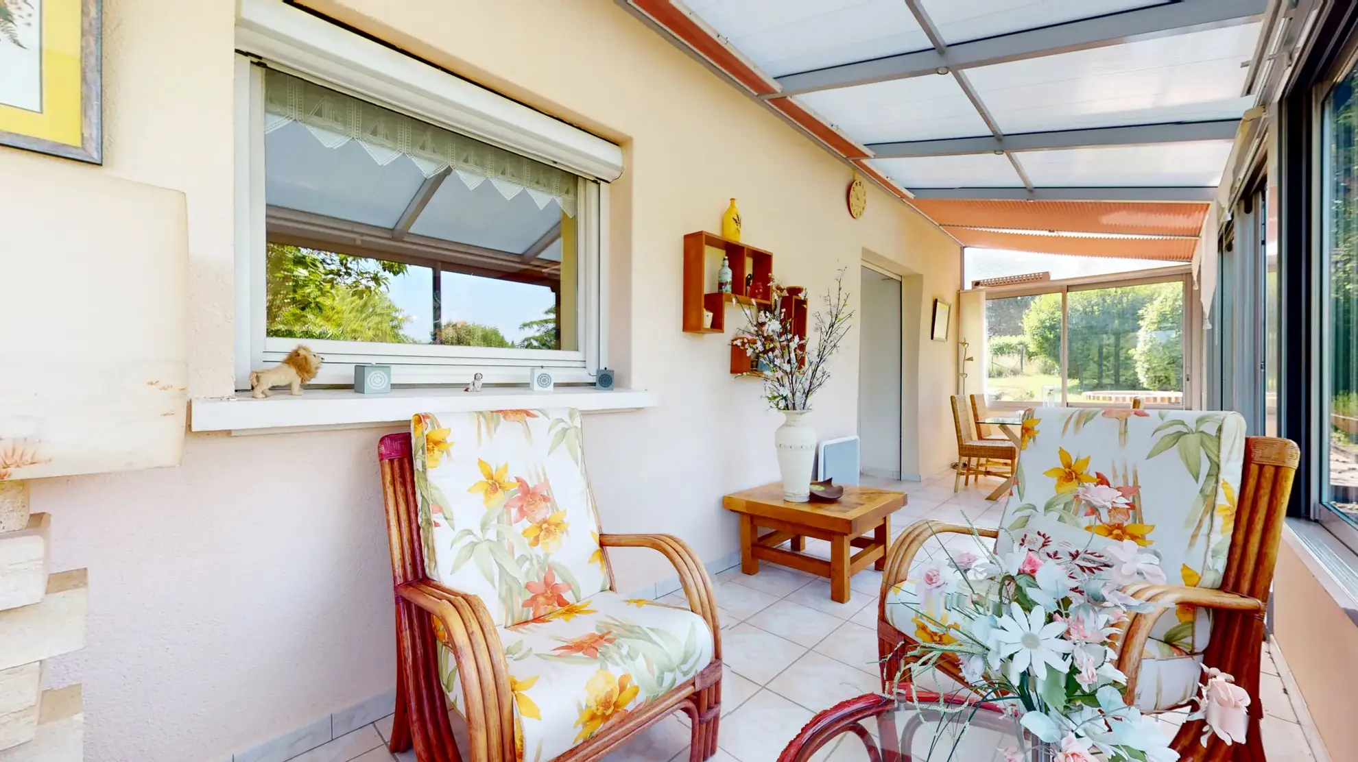 Charmante maison familiale de 131 m² à Dole avec grand terrain et dépendances 