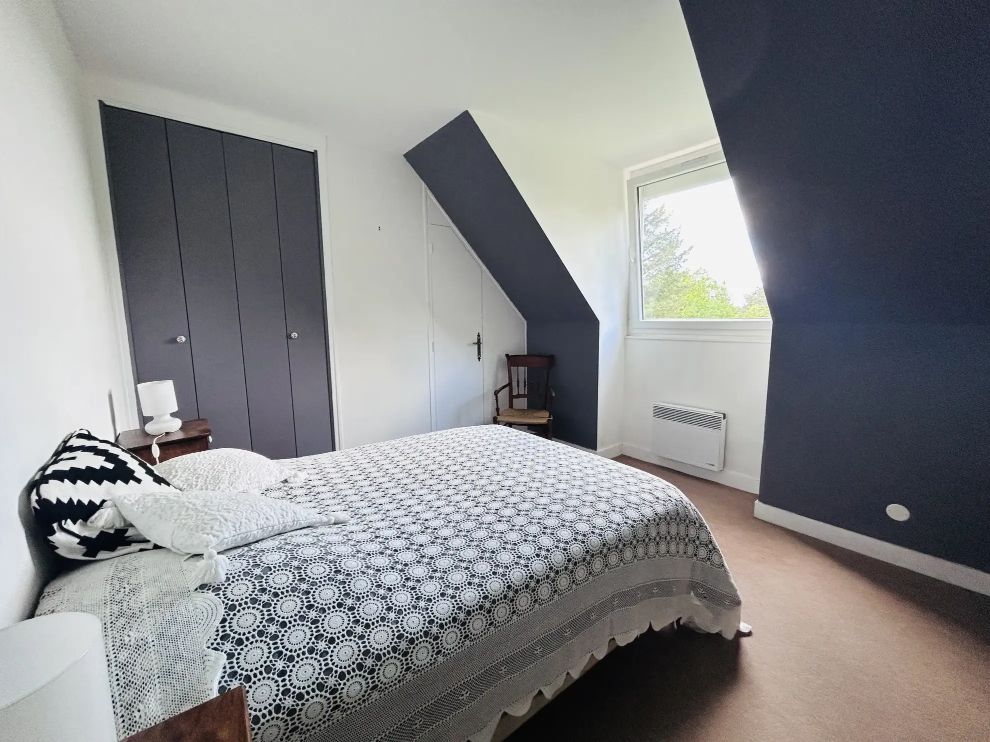 Belle maison avec piscine et Vue dégagée à Darazac 