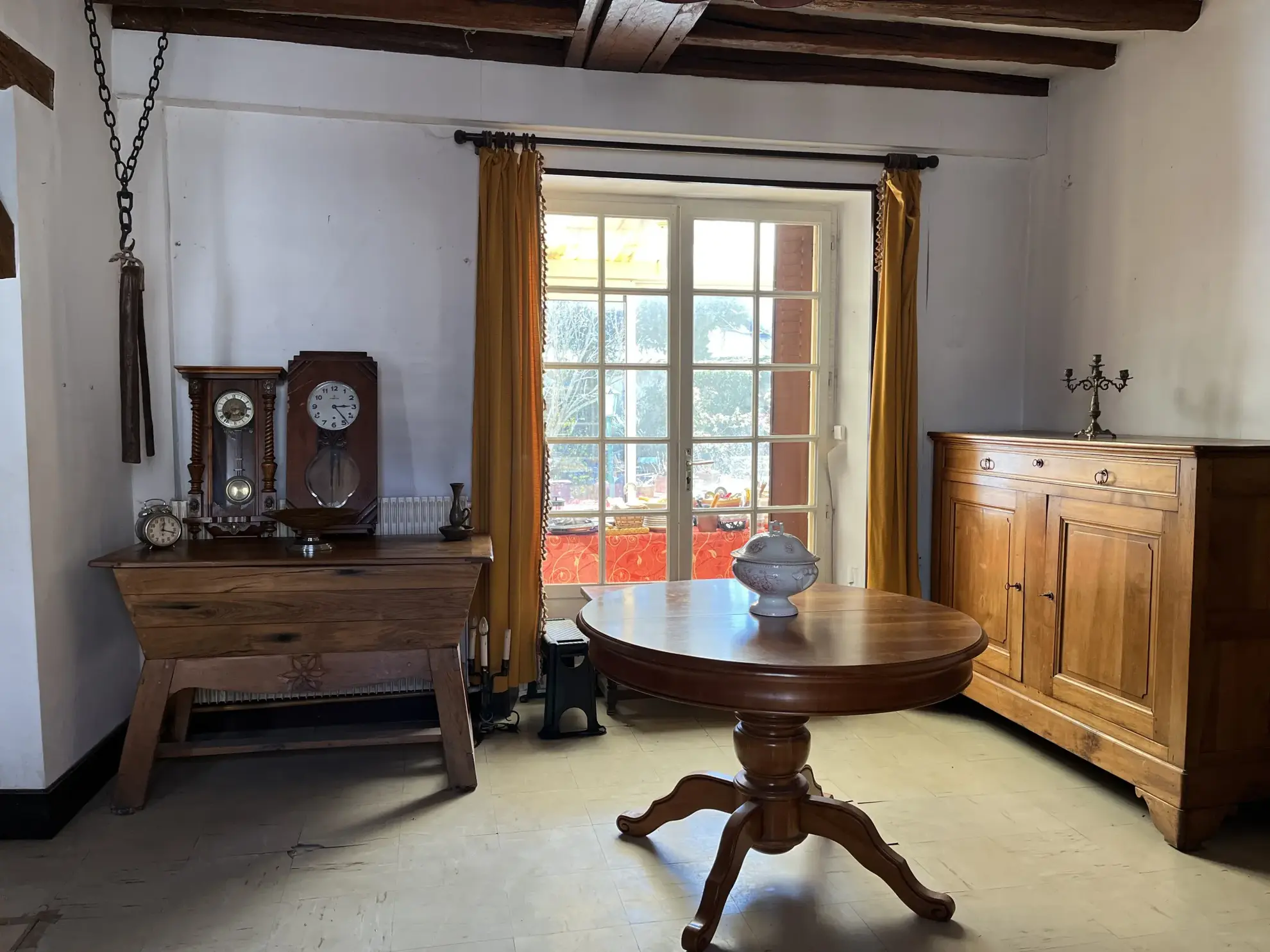 Maison en pierre à Ury - 109 m², proche commerces et forêt 