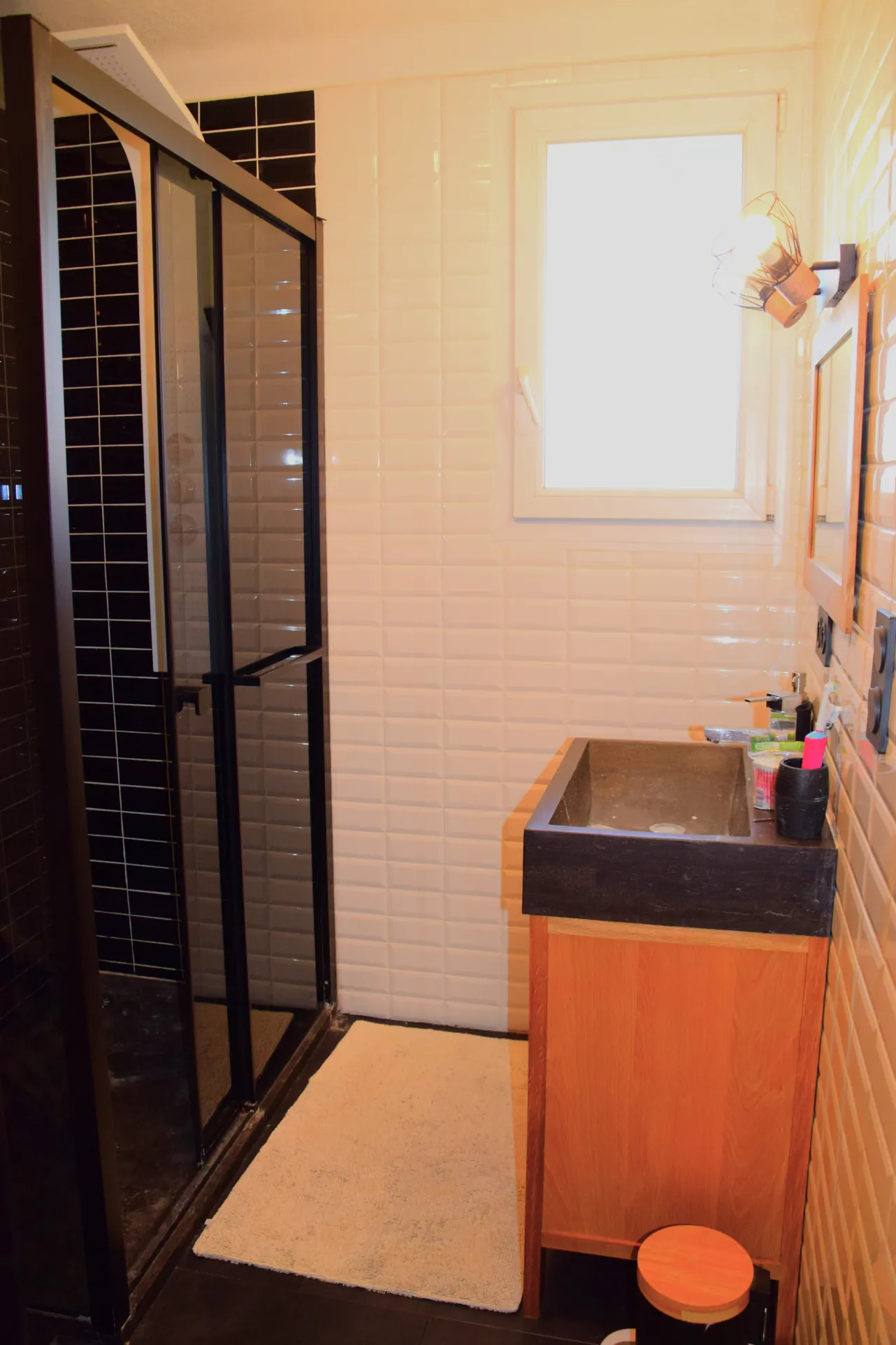 Maison rénovée de 150 m² à Aubenas avec jardin sans vis-à-vis et garage 