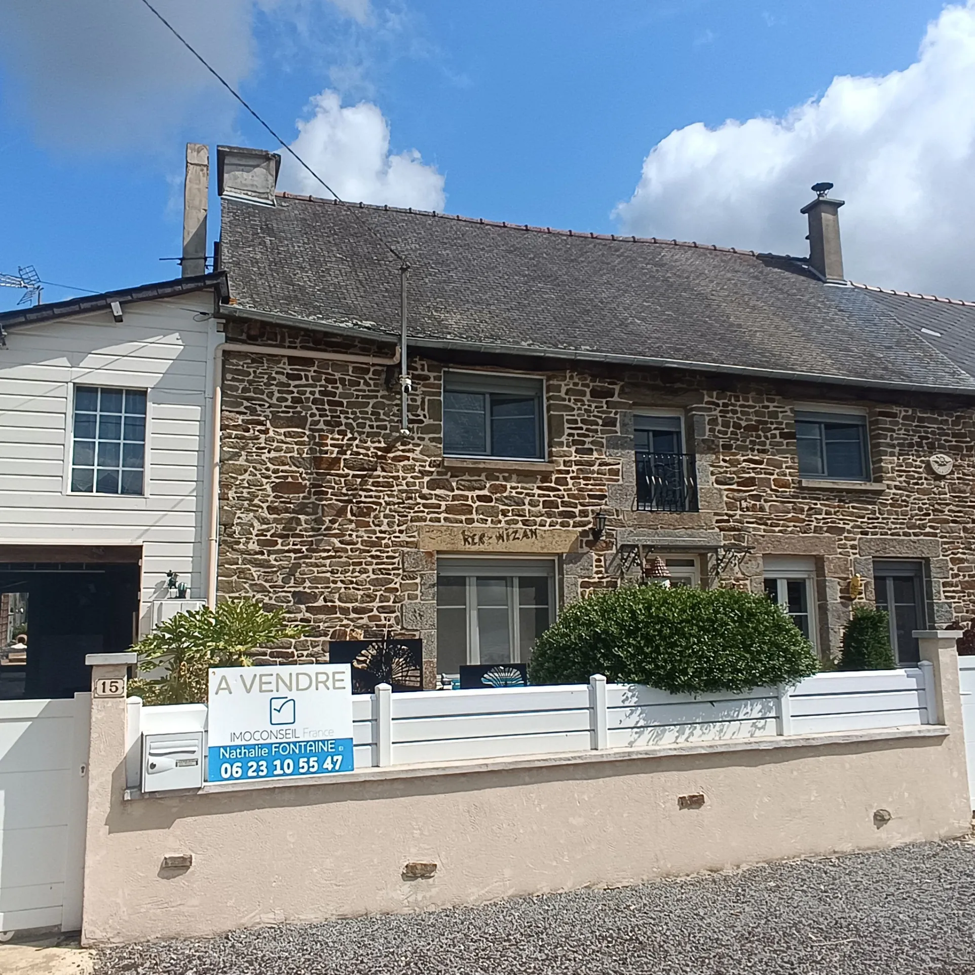 Belle maison avec 4 chambres, jardin privé à Evriguet, proximité Ploermel et Rennes 