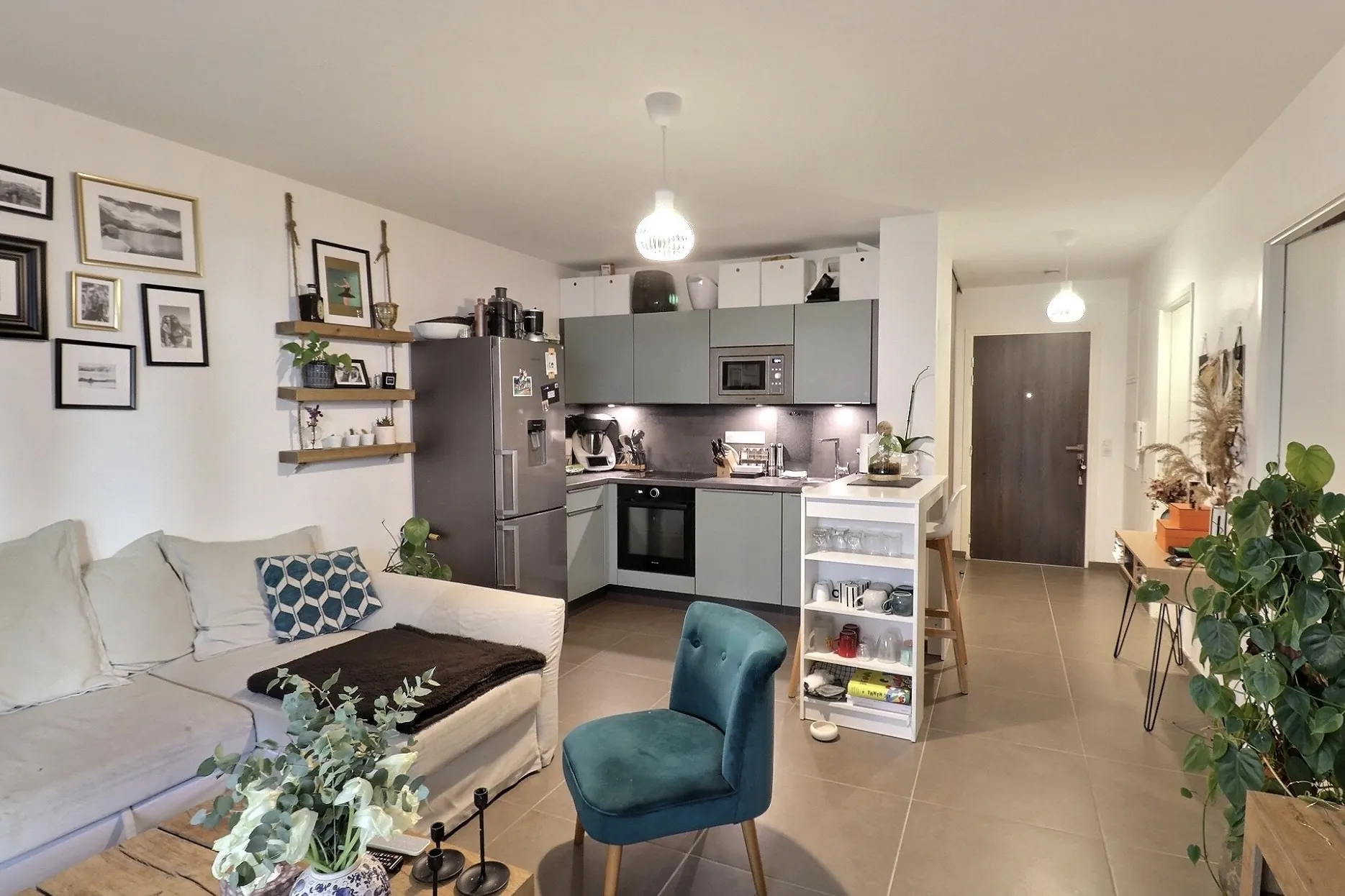 Appartement 2 pièces à vendre à Montpellier, balcon et parking inclus, quartier Boutonnet-Arceaux 