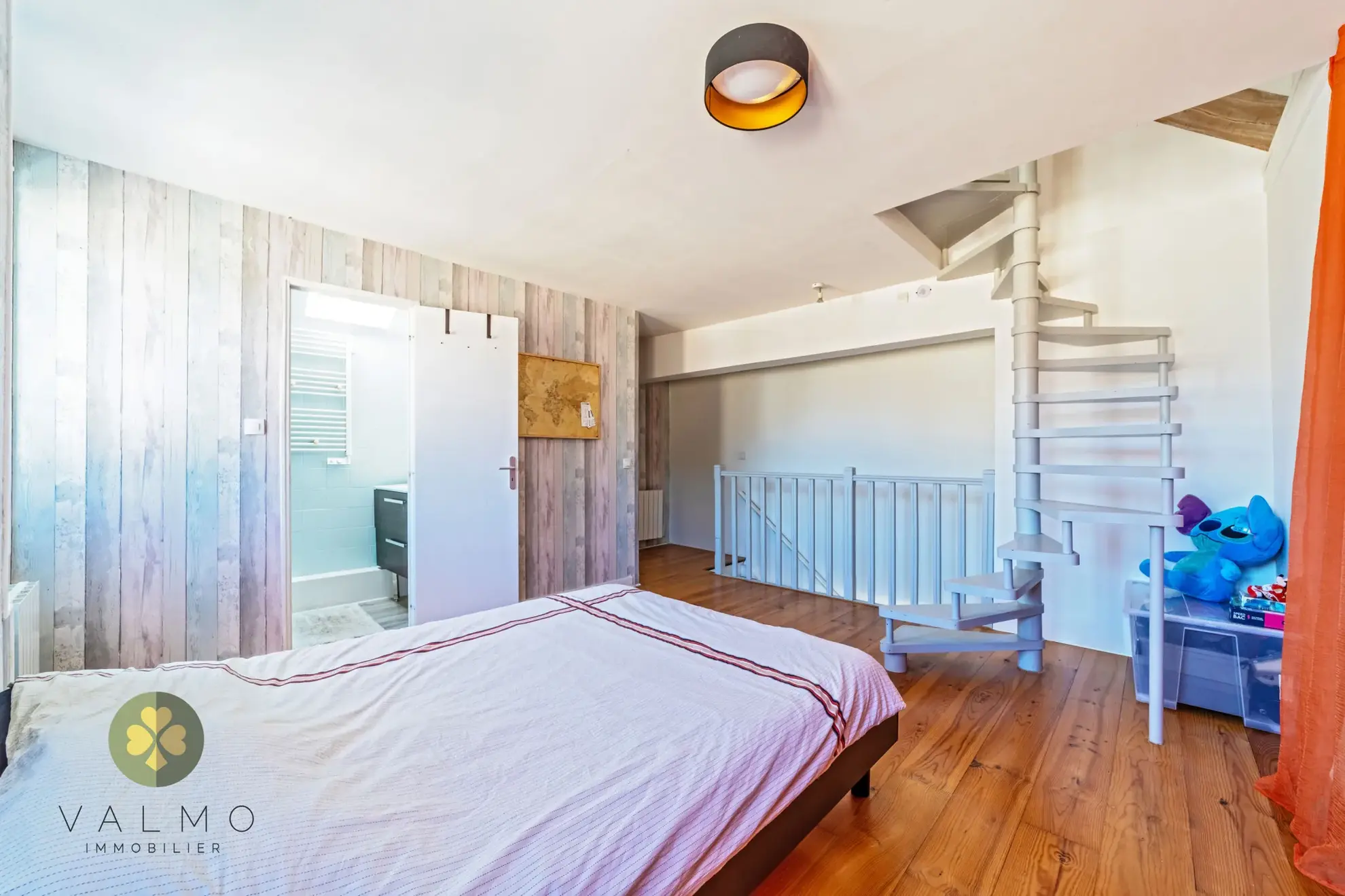 Charmant appartement triplex de 57m2 à vendre à Houdan, Yvelines 