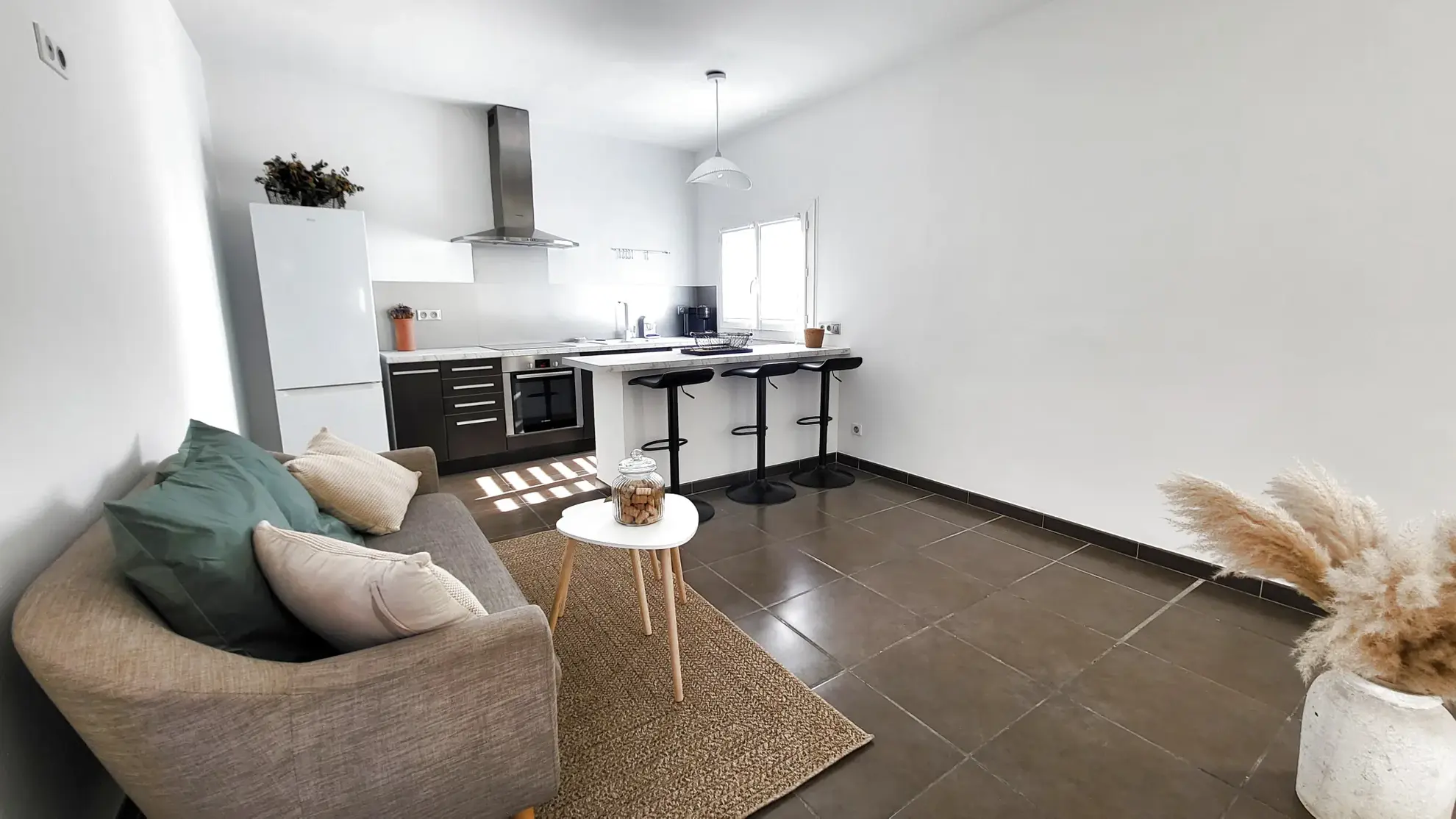 Maison 3 pièces à Nîmes - Quartier Jean Jaurès, terrasse et rénovation récente 