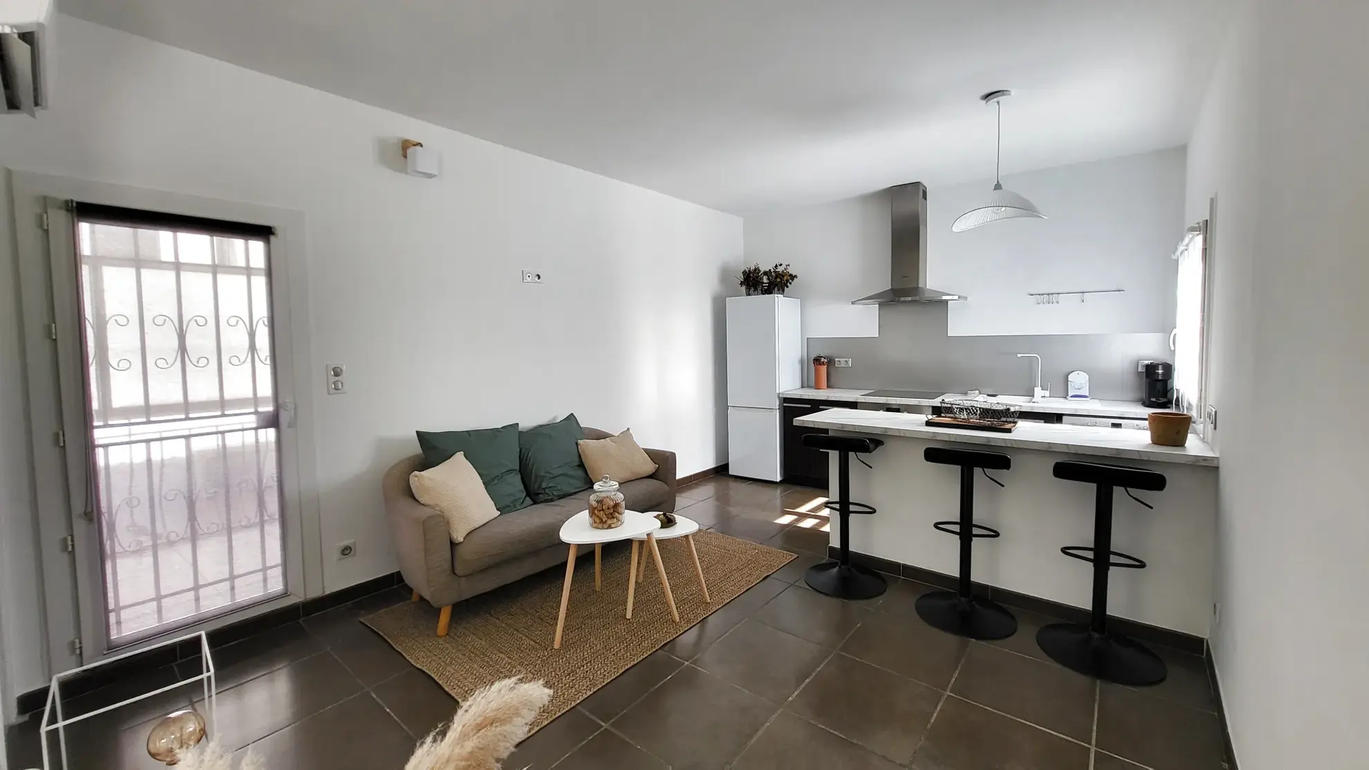 Maison 3 pièces à Nîmes - Quartier Jean Jaurès, terrasse et rénovation récente 