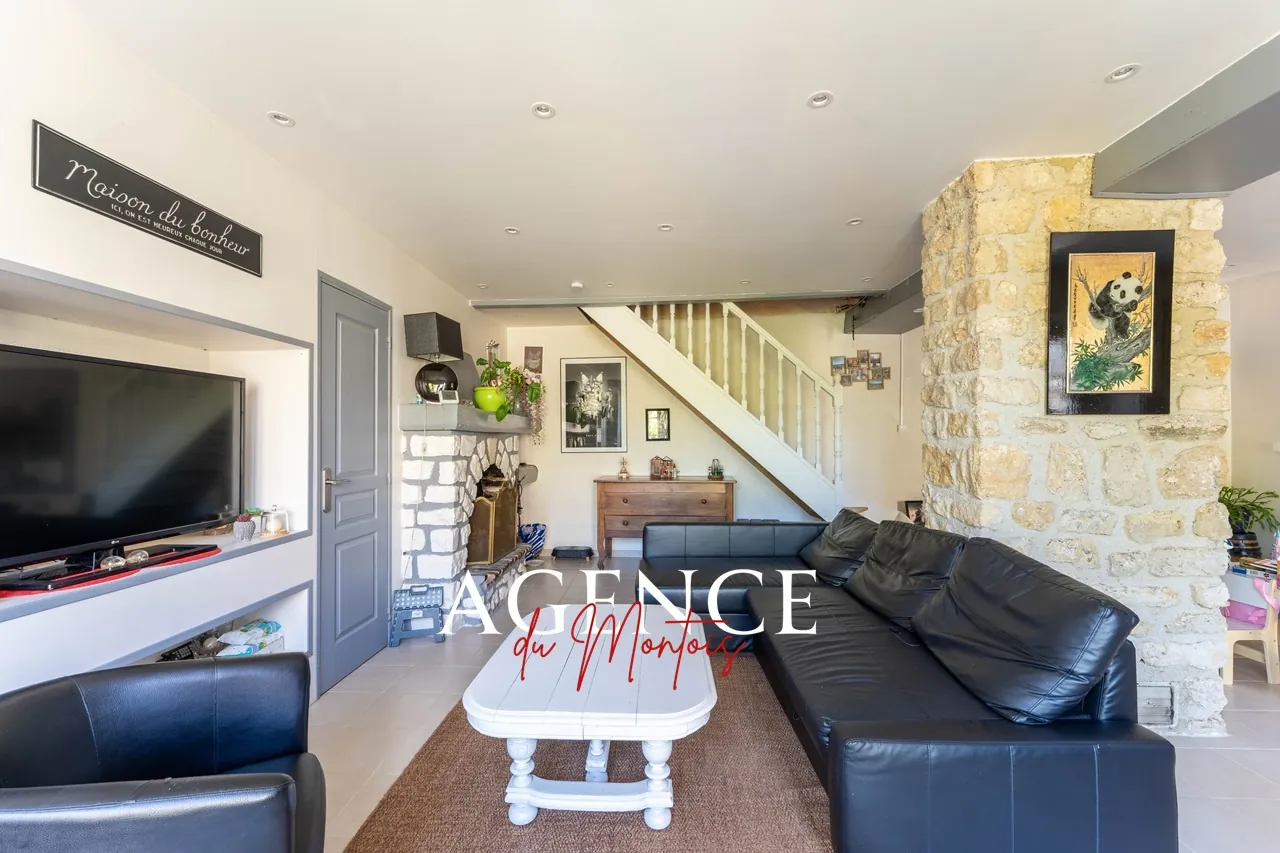 Charmante ferme en pierres avec piscine à Donnemarie-Dontilly, 5 chambres 