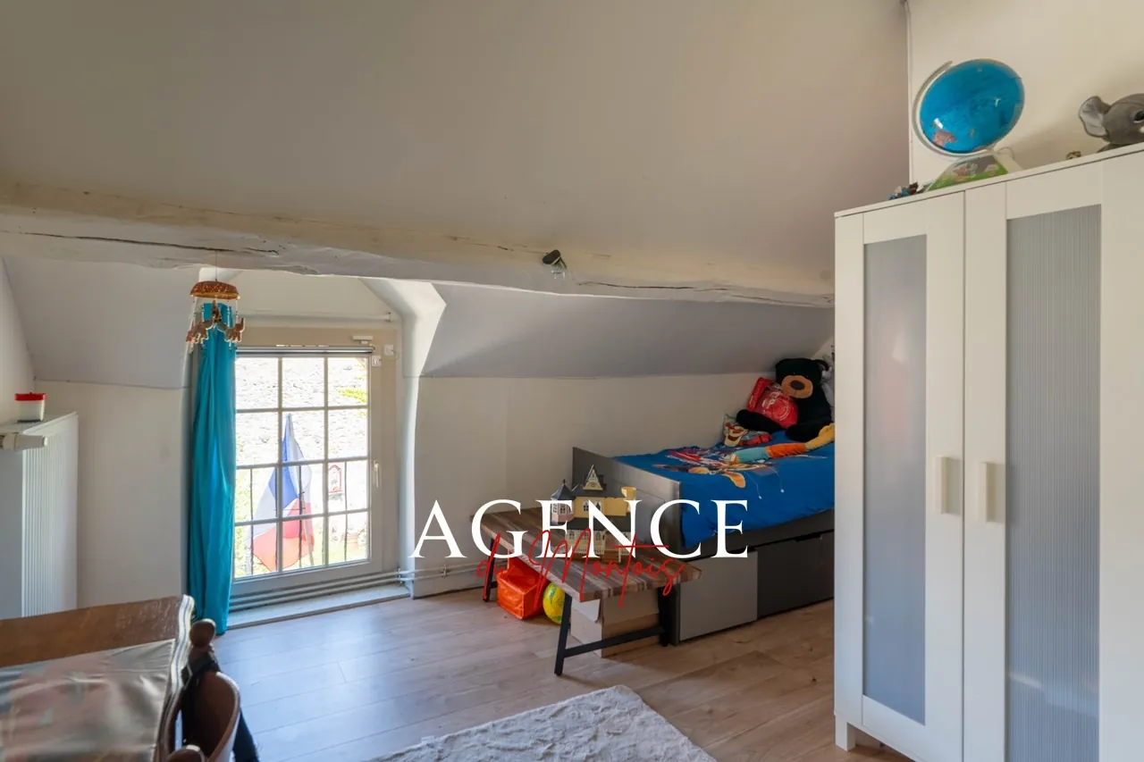 Charmante ferme en pierres avec piscine à Donnemarie-Dontilly, 5 chambres 