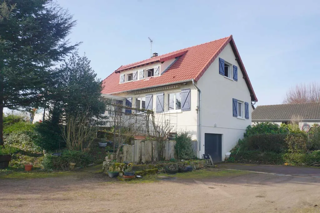 Magnifique maison de 157 m² avec jardin, proche du centre de Paray-le-Monial