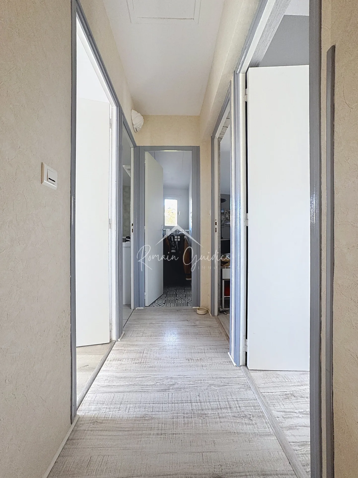 Bel appartement T3 avec 2 terrasses et 2 parkings à Saint-Martin-Boulogne 