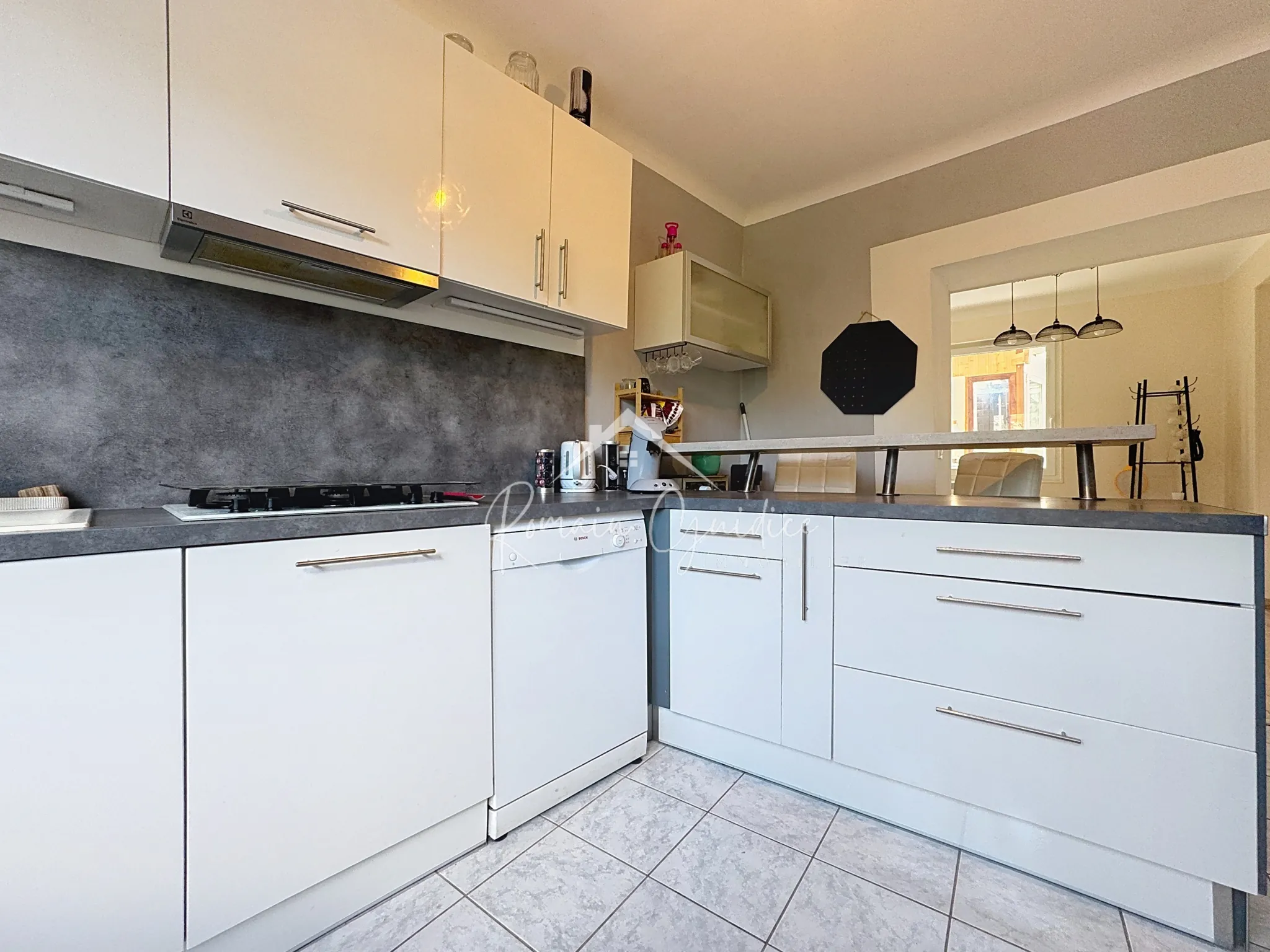 Bel appartement T3 avec 2 terrasses et 2 parkings à Saint-Martin-Boulogne 