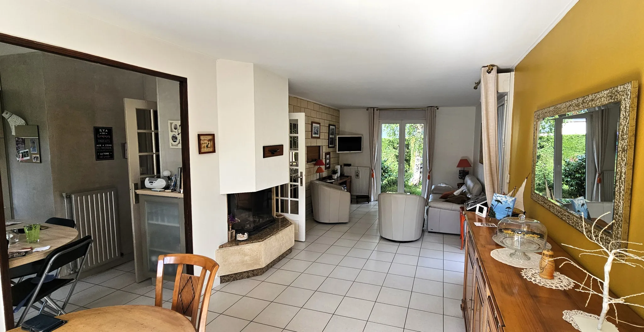 Maison 125 m² à Pont-Péan, proximité commerces, jardin et garage, secteur calme 