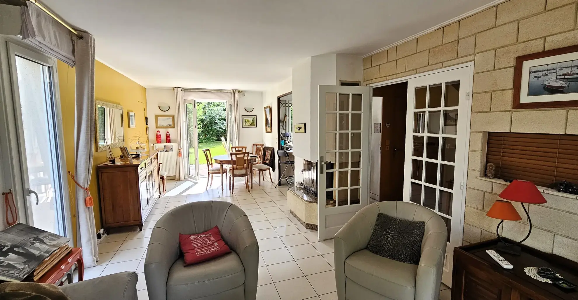 Maison 125 m² à Pont-Péan, proximité commerces, jardin et garage, secteur calme 