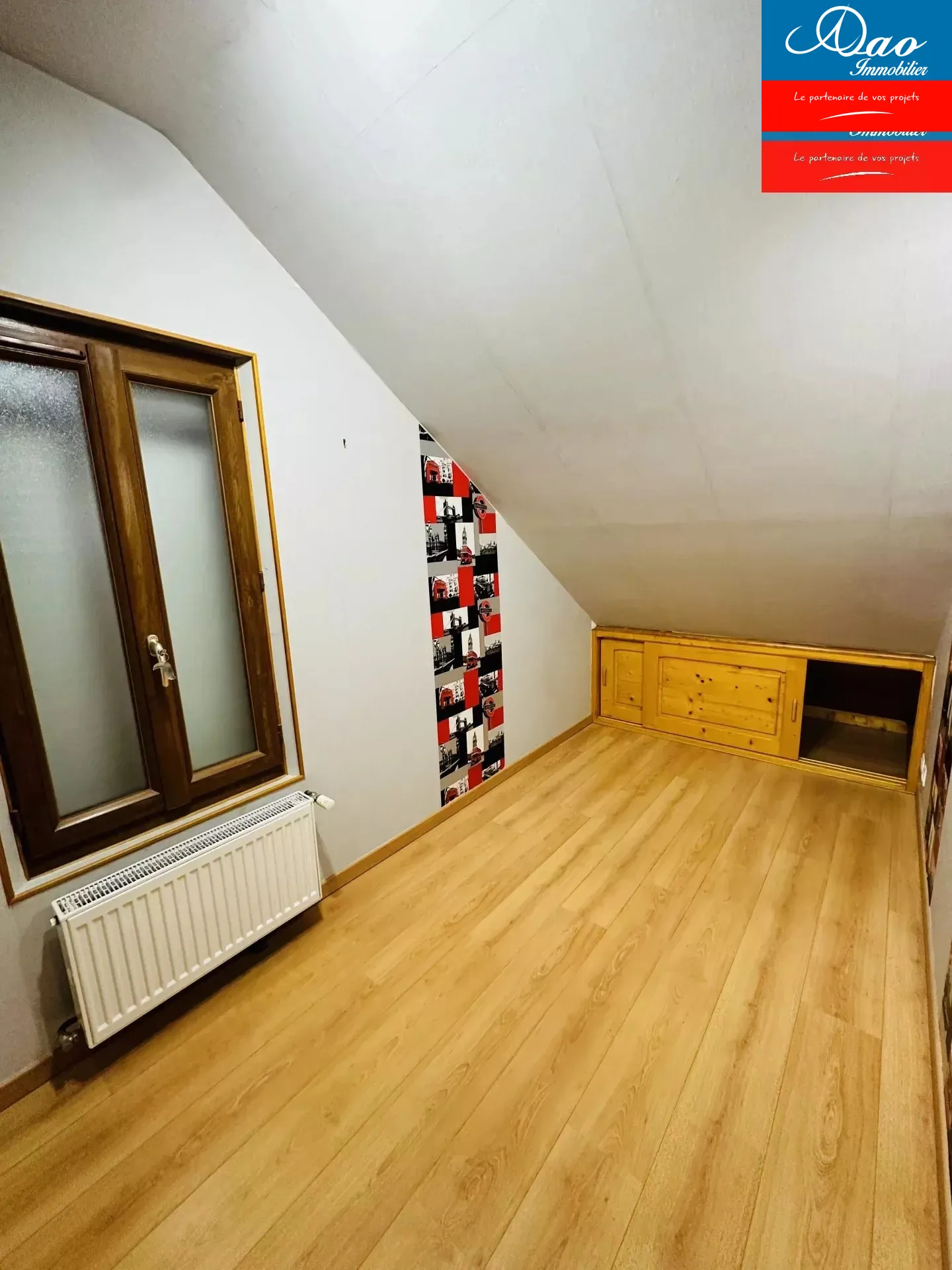 Maison familiale à Sainte Savine avec 4 chambres et dépendance 