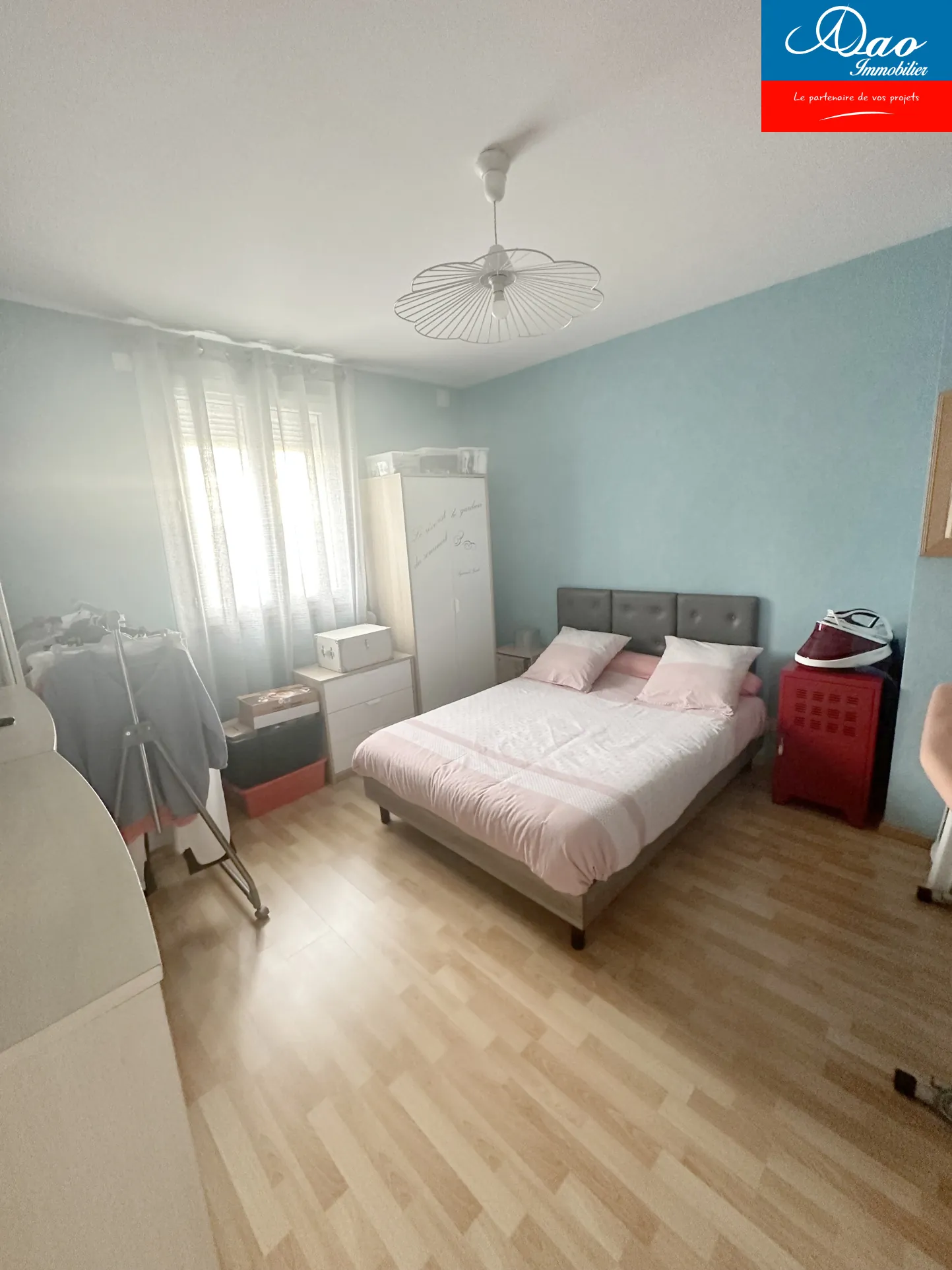 Maison familiale à Sainte Savine avec 4 chambres et dépendance 