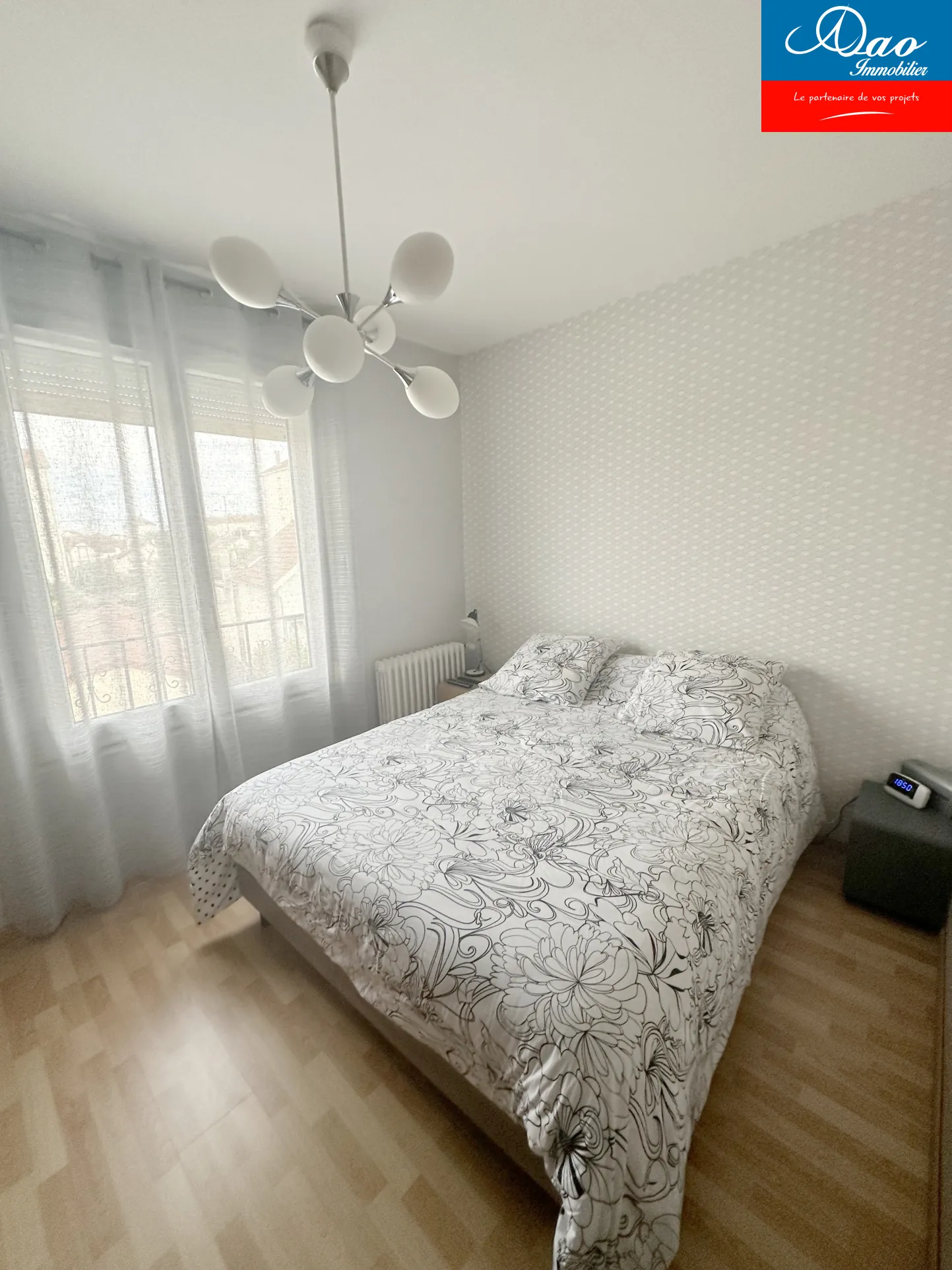 Maison familiale à Sainte Savine avec 4 chambres et dépendance 