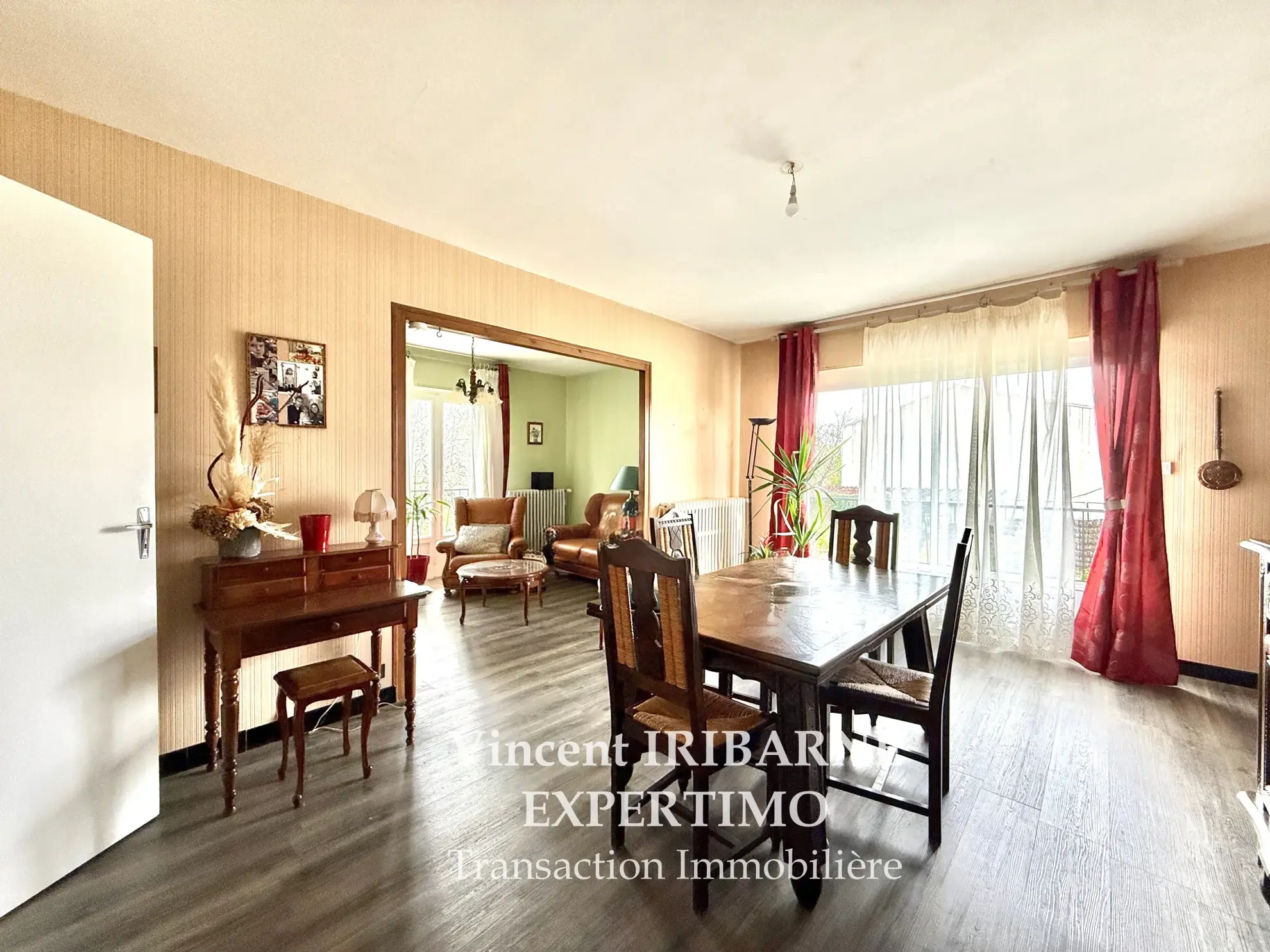 Maison 3 chambres avec garage et jardin à Saintes – Vue dégagée et calme 