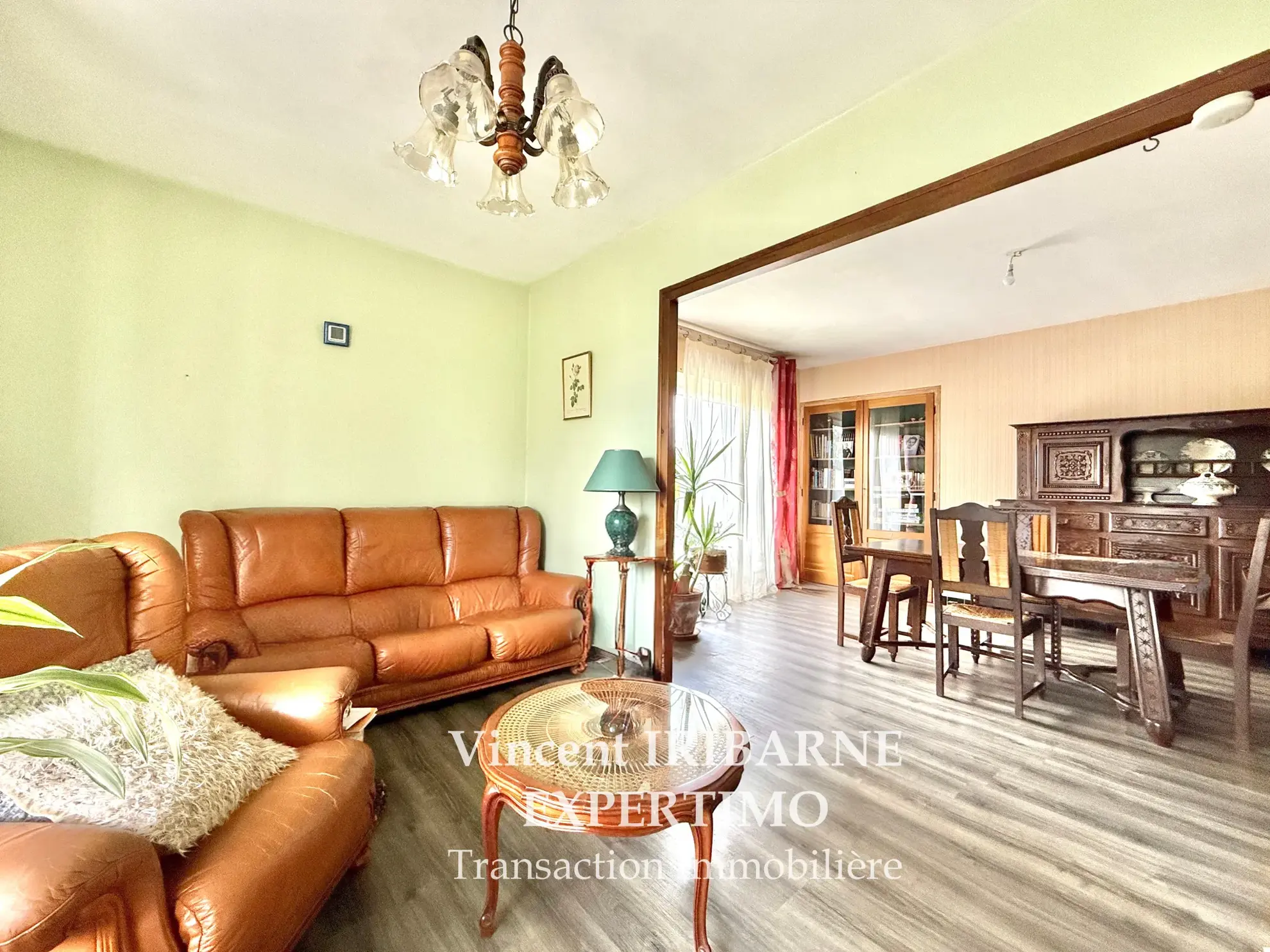 Maison 3 chambres avec garage et jardin à Saintes – Vue dégagée et calme 