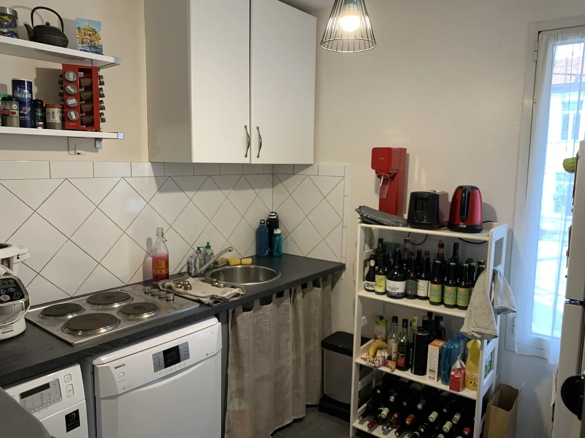 Appartement T3 à Fuveau 13710 avec balcon et locataires en place 