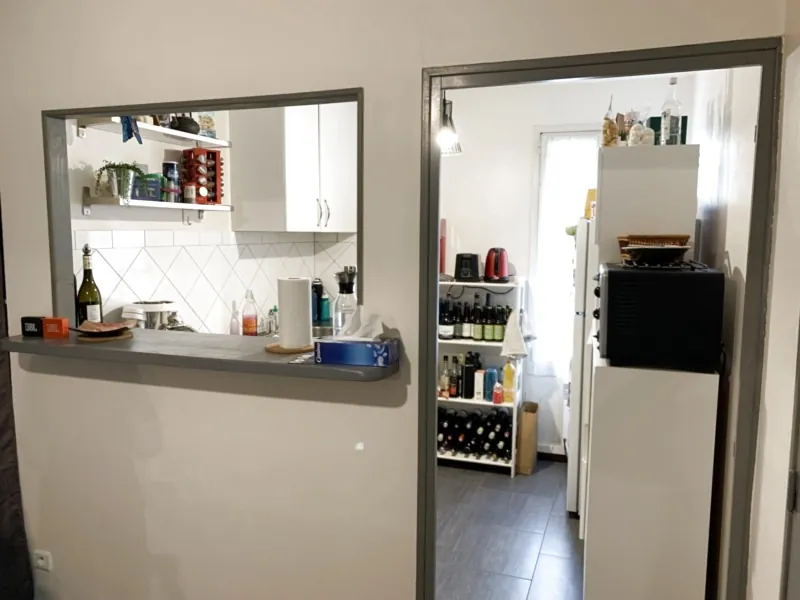 Appartement T3 à Fuveau 13710 avec balcon et locataires en place 