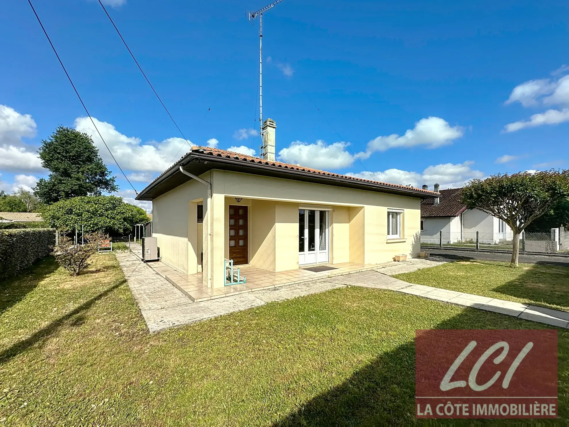 Maison T4 de 75 m² à Biganos avec terrain de 880 m², proche gare