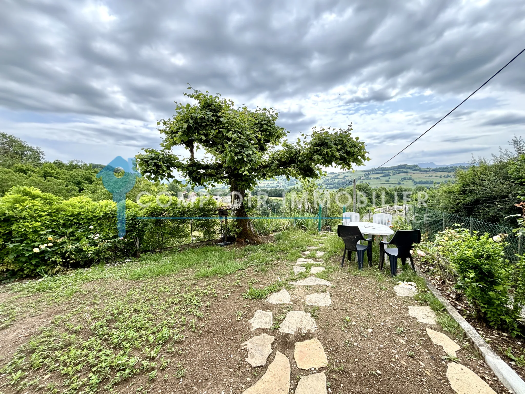 Maison individuelle 57m² avec terrain et vue campagne près du Lac de Paladru 