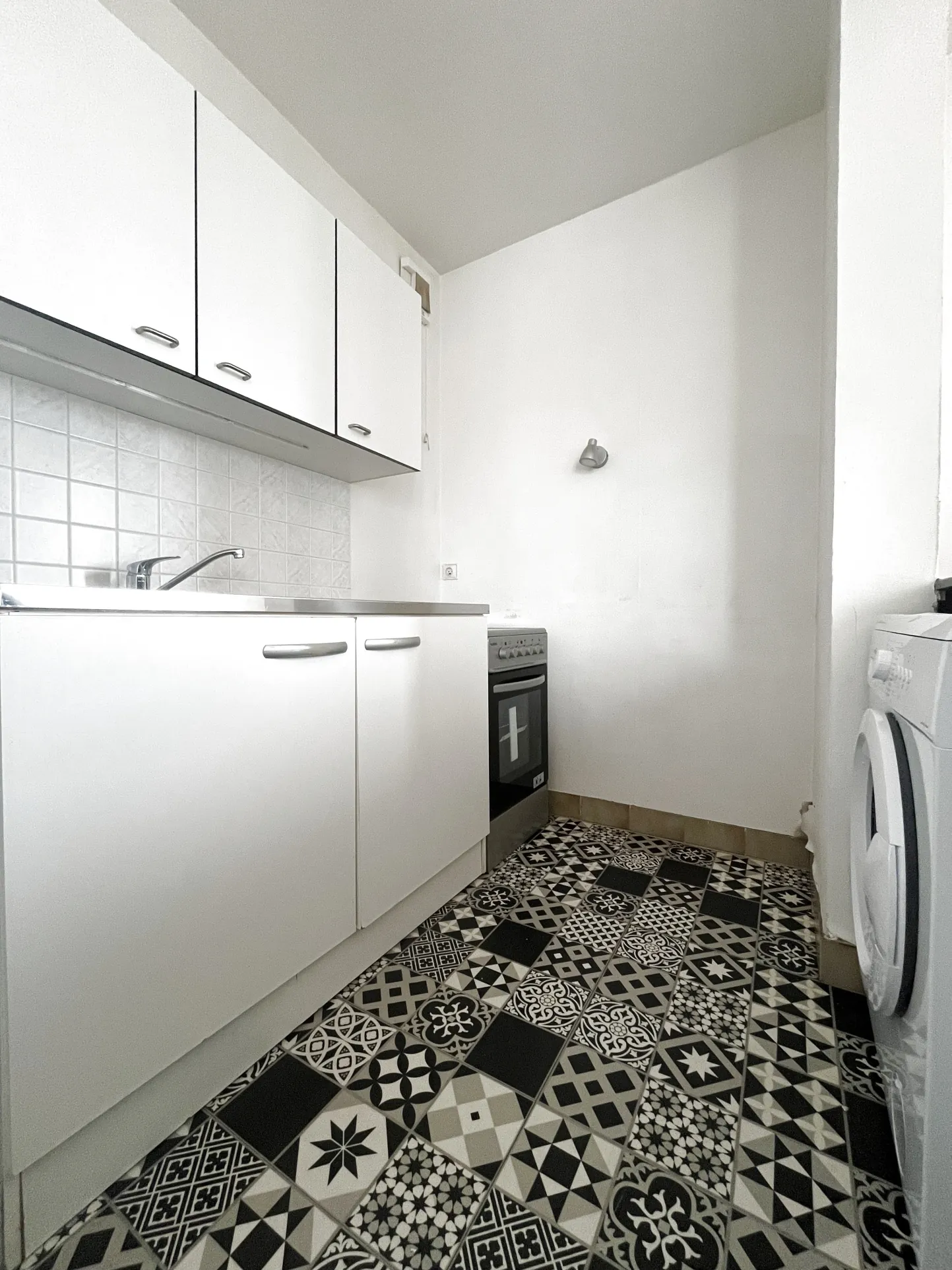 Appartement 2 pièces avec vue dégagée à Montigny-le-Bretonneux - Résidence sécurisée 