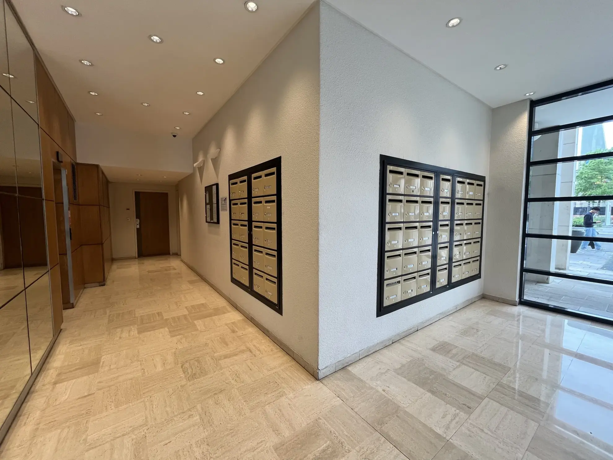 Appartement 2 pièces avec vue dégagée à Montigny-le-Bretonneux - Résidence sécurisée 