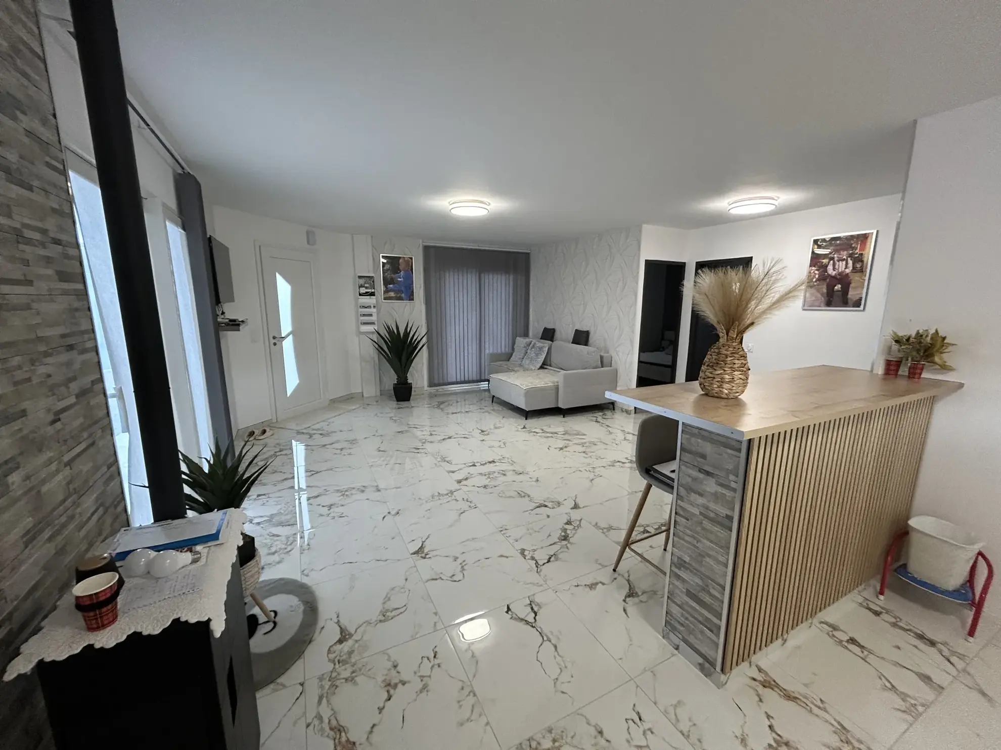 Maison 2 chambres avec dépendance et cabanon à Saint Priest de Gimel