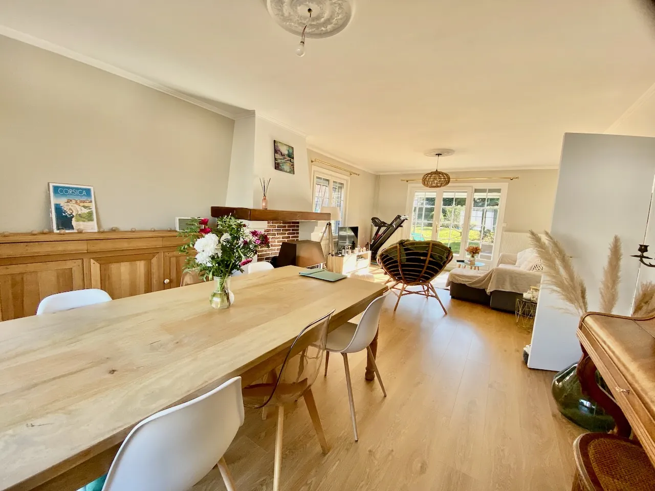 Maison à vendre à Maubeuge proche centre-ville avec garage et terrasse 