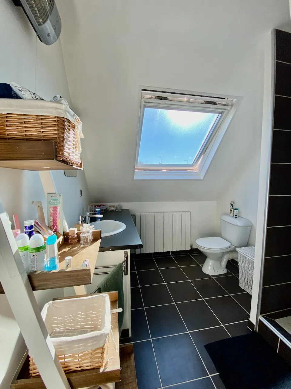 Maison à vendre à Maubeuge proche centre-ville avec garage et terrasse 