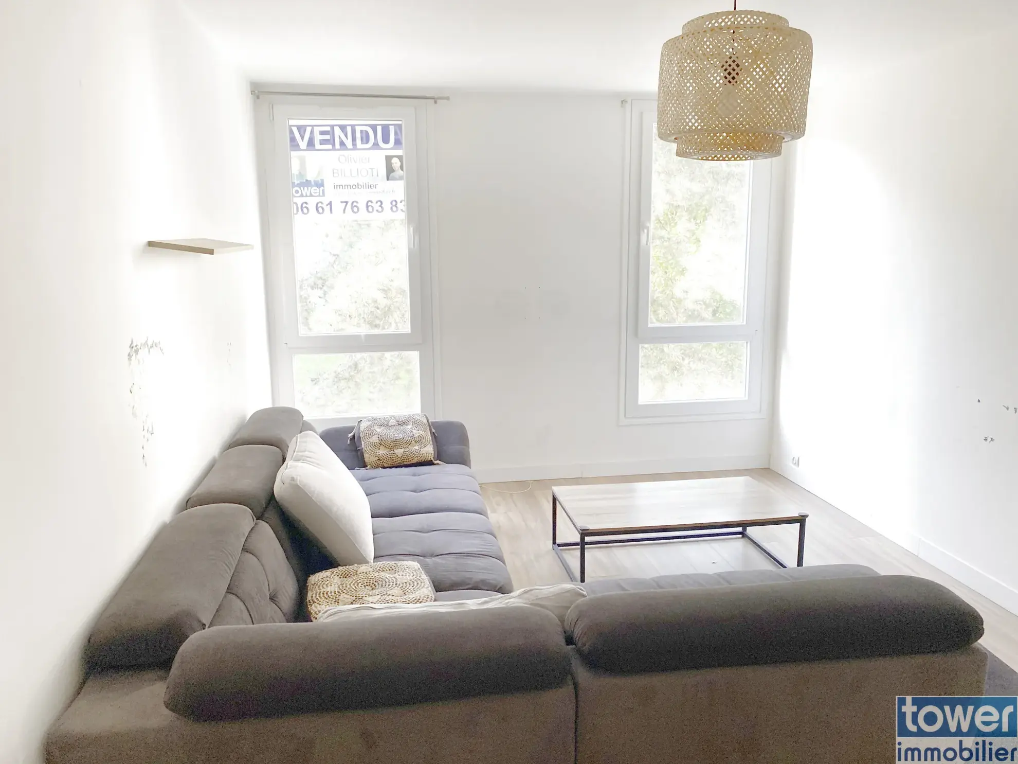 Appartement T3 de 63 m² à Herouville Saint Clair avec cave et stationnement 