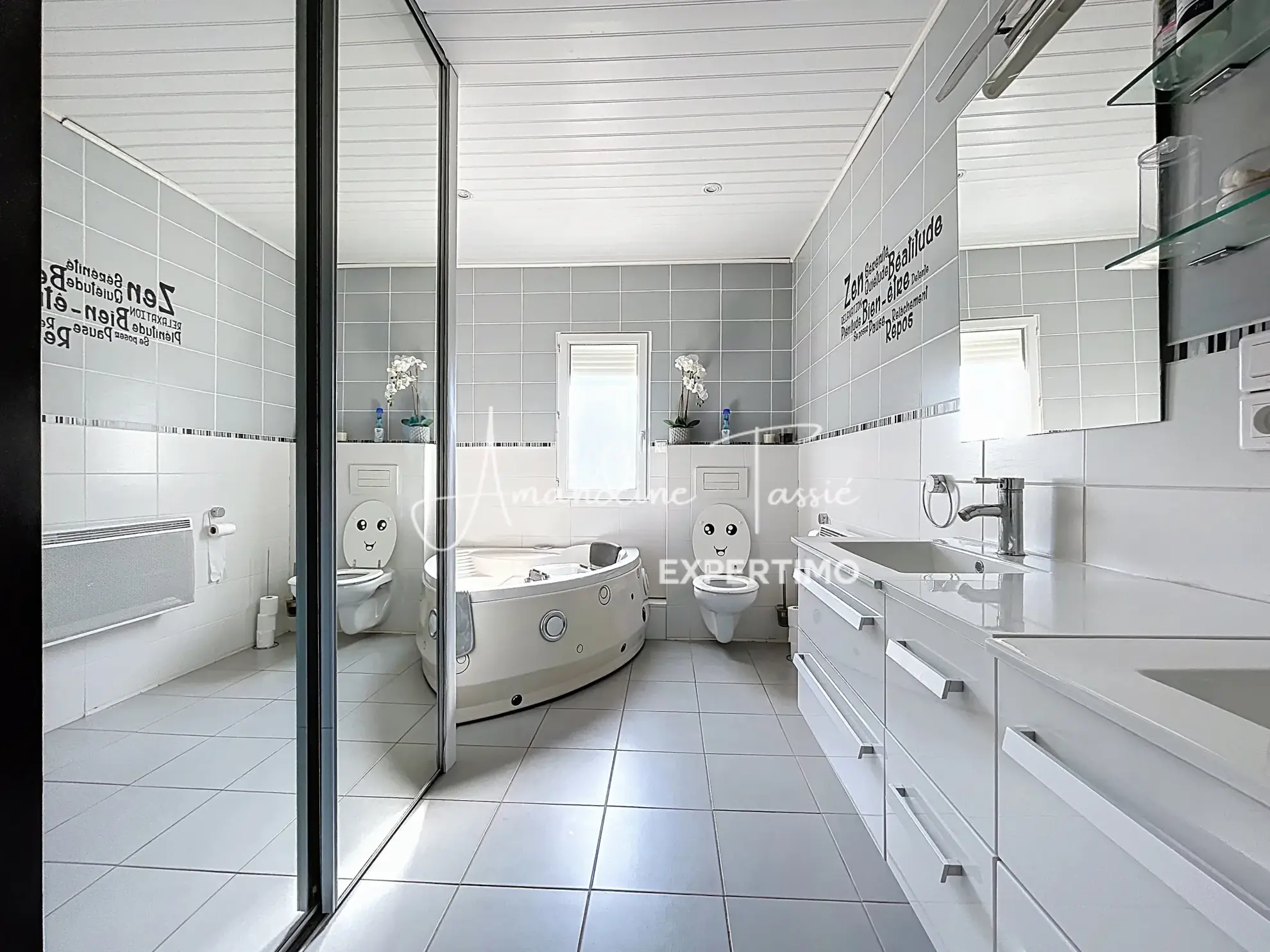 Maison à Nant avec vue sur le roc Nantais, 3 chambres, jardin, confort moderne 