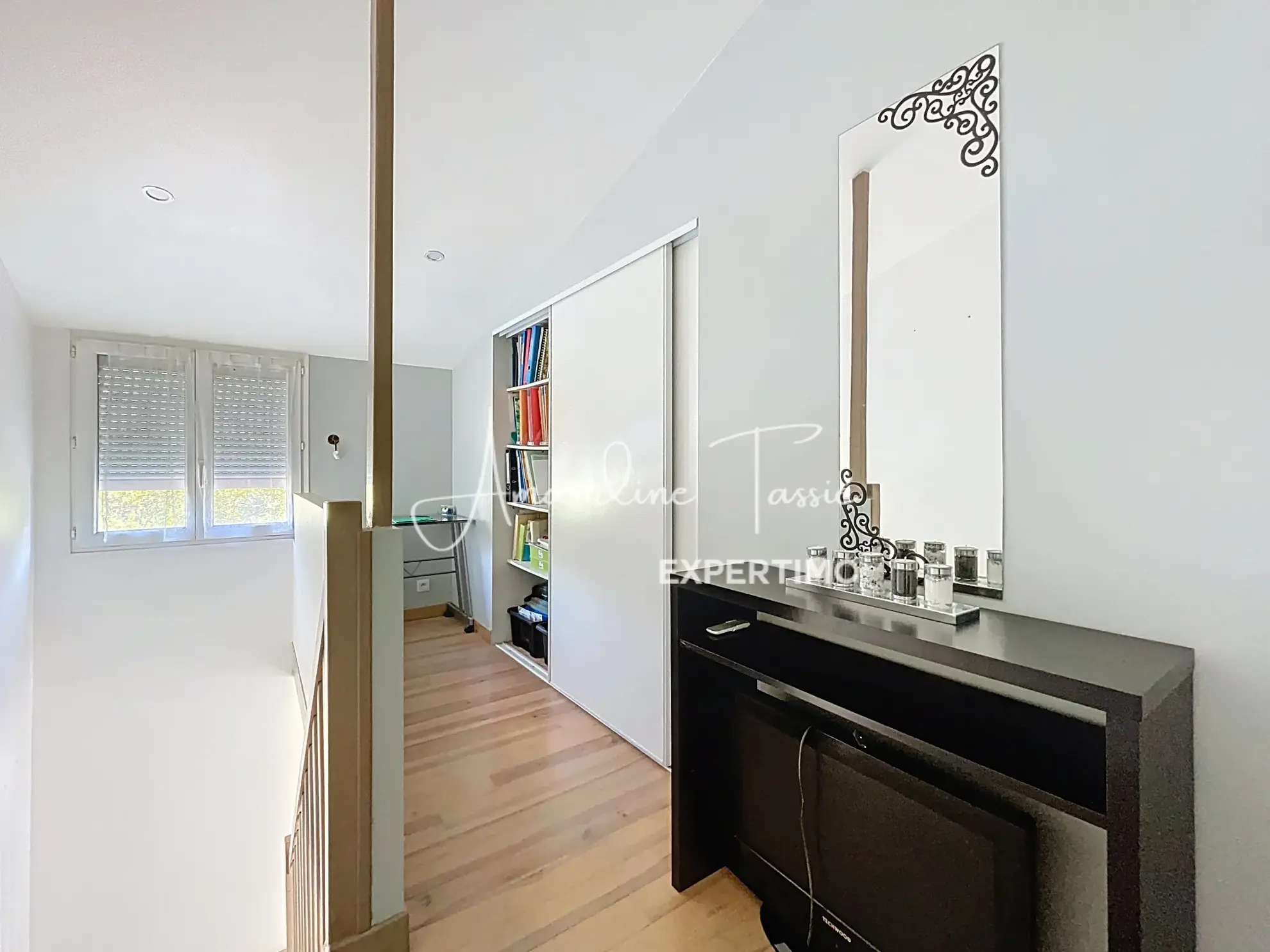 Maison à Nant avec vue sur le roc Nantais, 3 chambres, jardin, confort moderne 