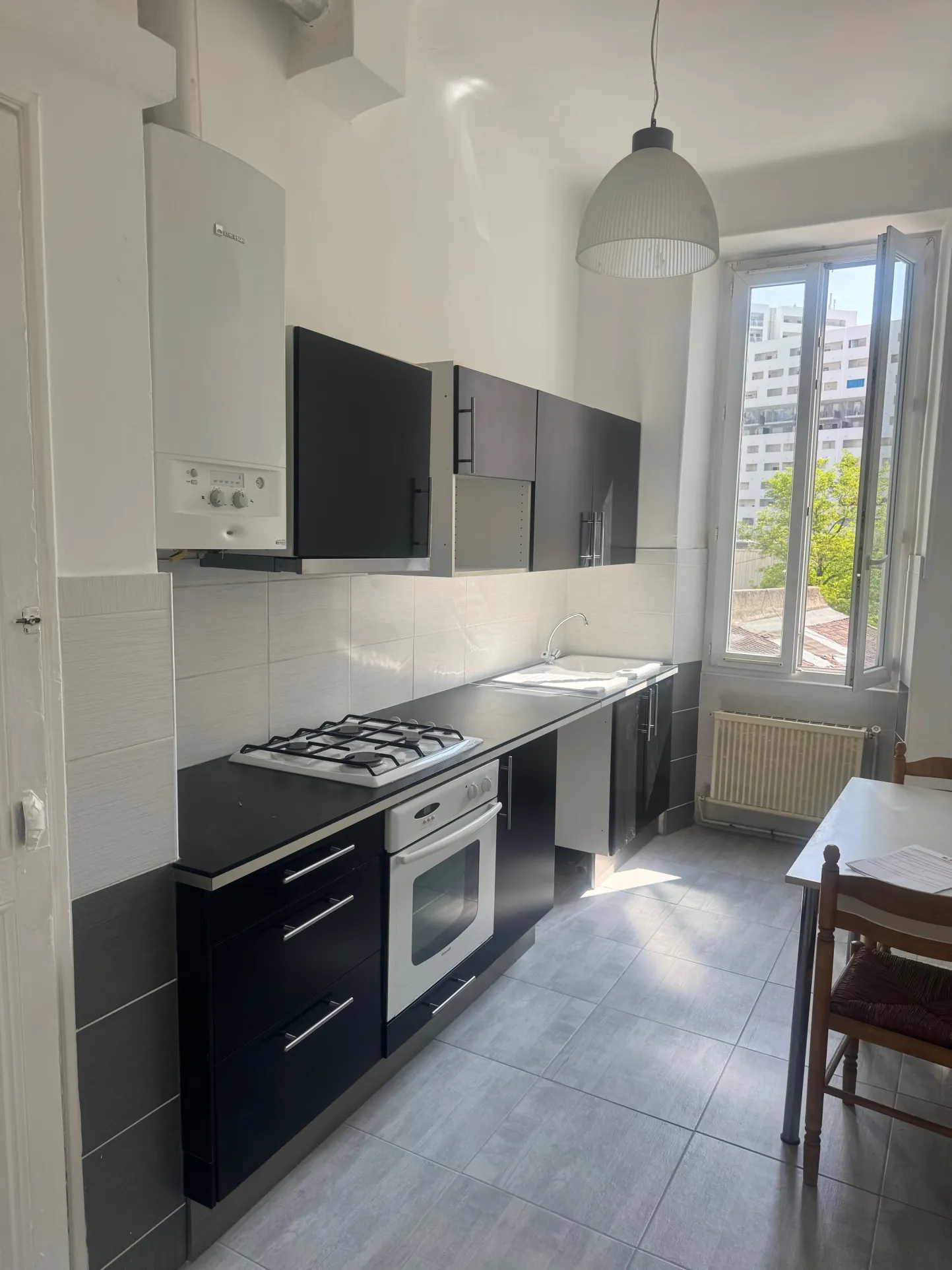 Bel appartement rénové de 58 m² à Marseille - Rue Salengro