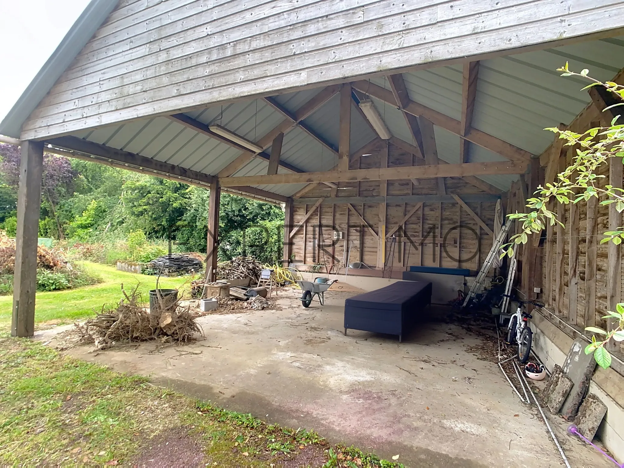 Magnifique terrain constructible de 1271 m² à Vacognes Neuilly, proche d'Évrecy 