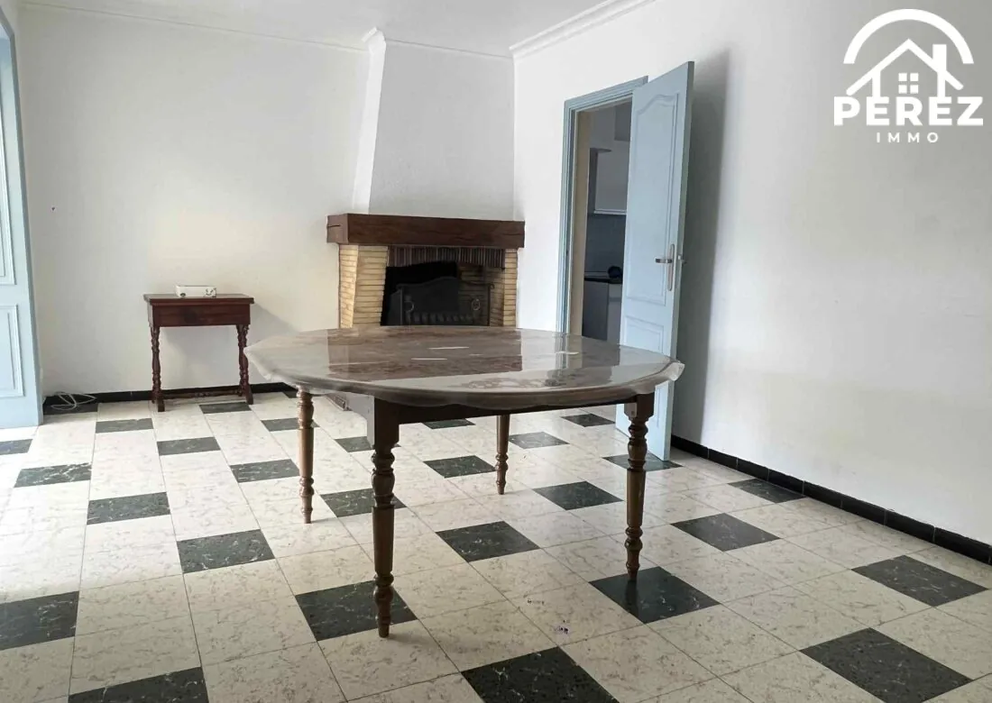 Maison à vendre avec 4 chambres, jardin et garage à Bousbecque