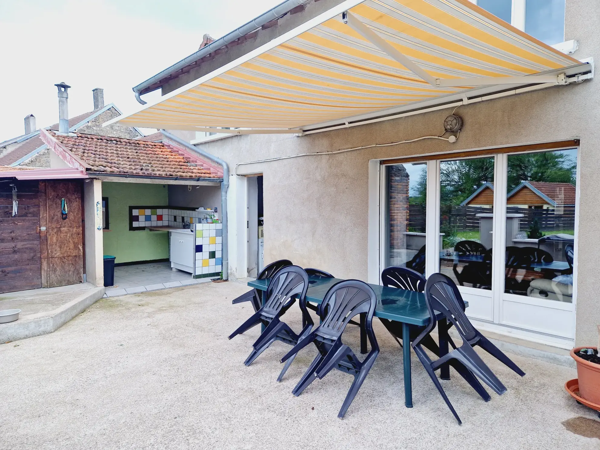 Belle maison familiale de 189 m² avec grand terrain à Fayl Billot 