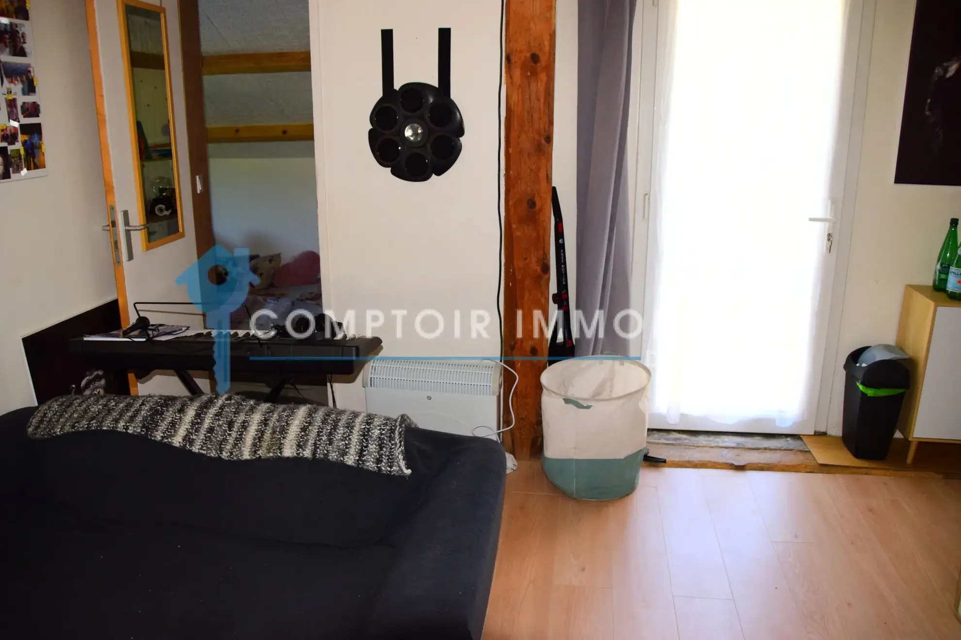 Maison ancienne rénovée de 91 m² avec parcelles à proximité du lac d’Issarles en Ardèche 