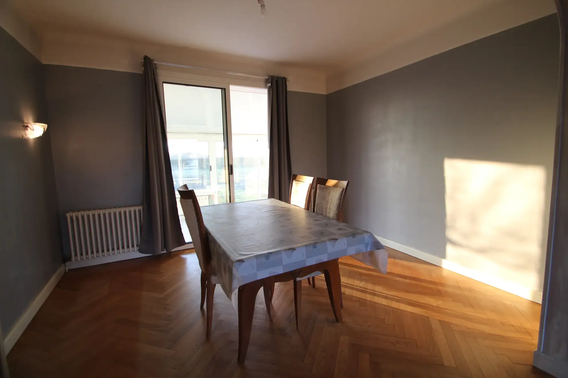 Maison 3 chambres avec sous-sol et jardin à Bourbon Lancy 